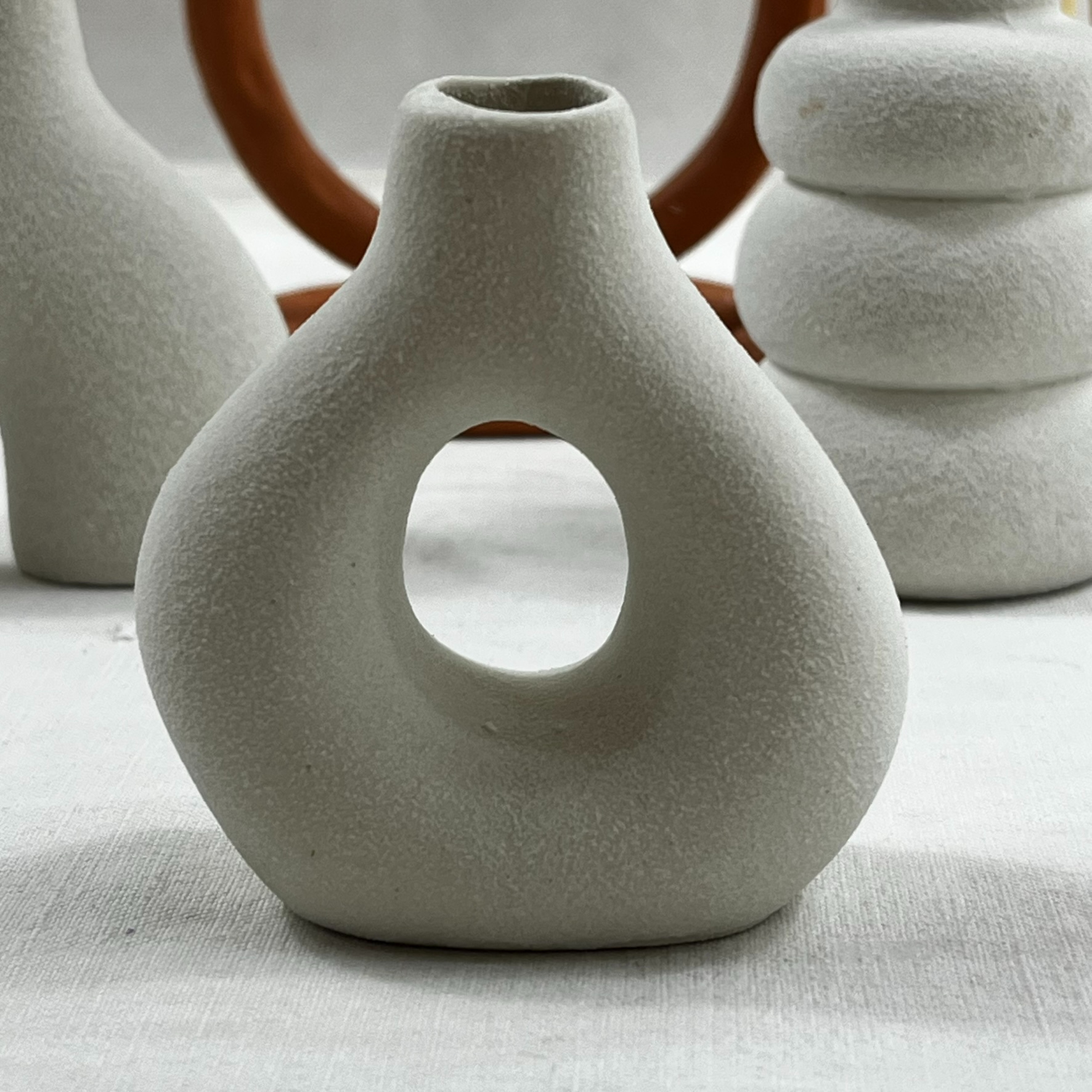 Voir photo 4 de Lot de bougeoir et vase en terre cuite Lot de bougeoir et vase en terre cuite Très bon état reconditionné photo 4