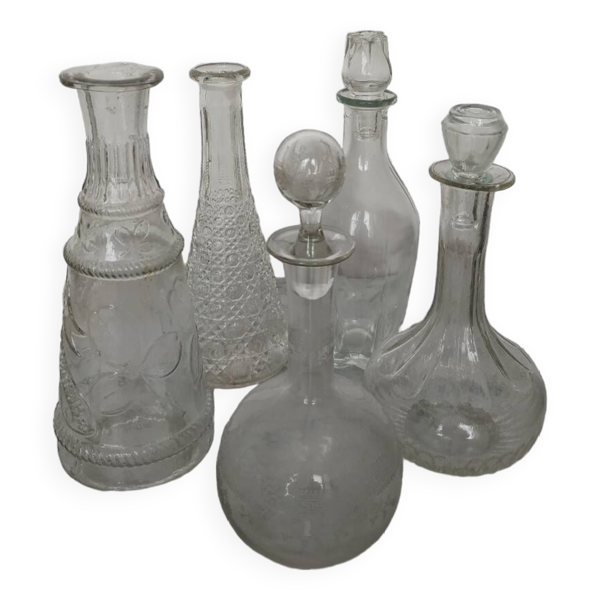 Lot de carafes Bon état - alternatives disponibles sur Dero Lot de carafes Bon état reconditionné (offre indisponible)