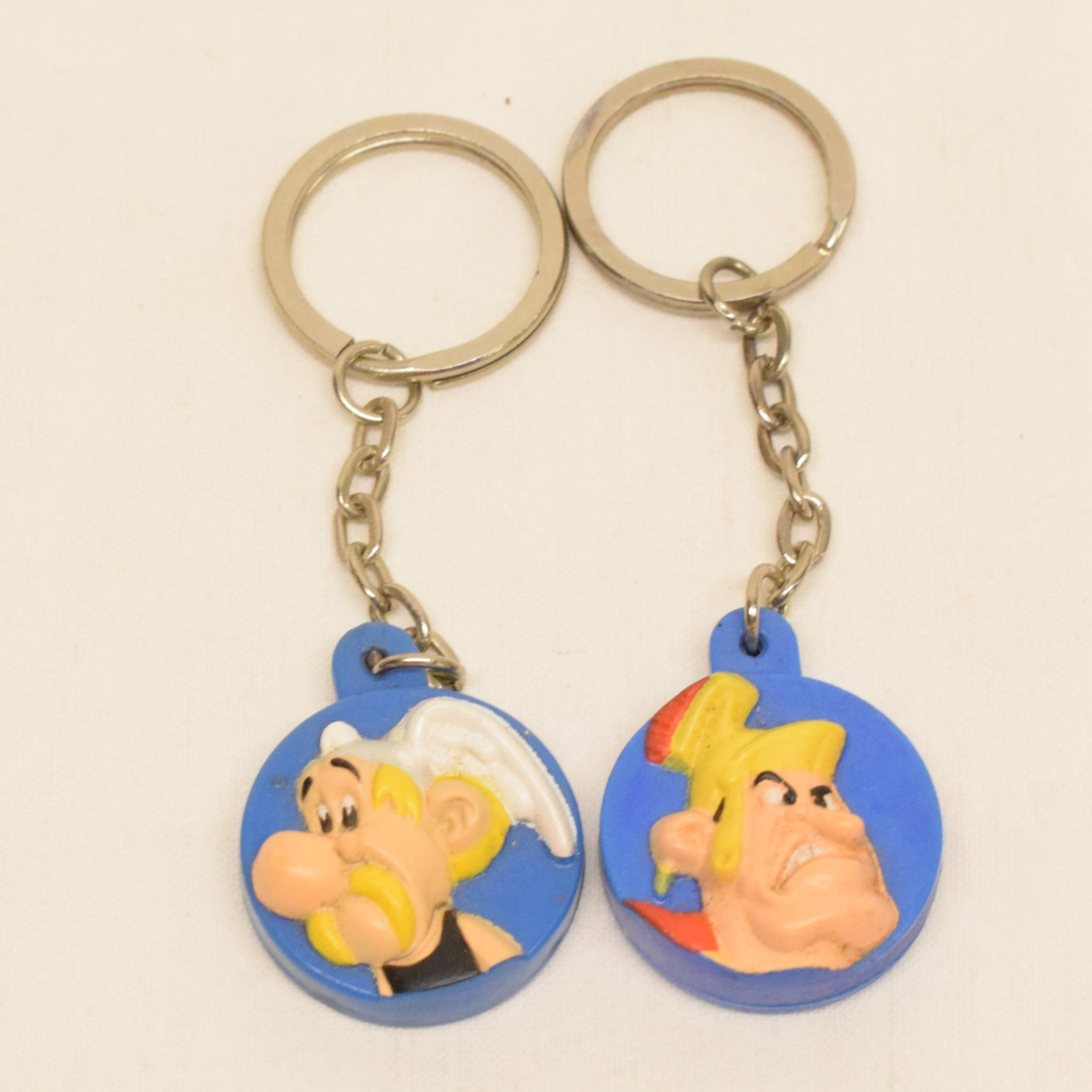 Voir photo 4 de Lot de cinq produits dérivés de la série Astérix Lot de cinq produits dérivés de la série Astérix reconditionné photo 4