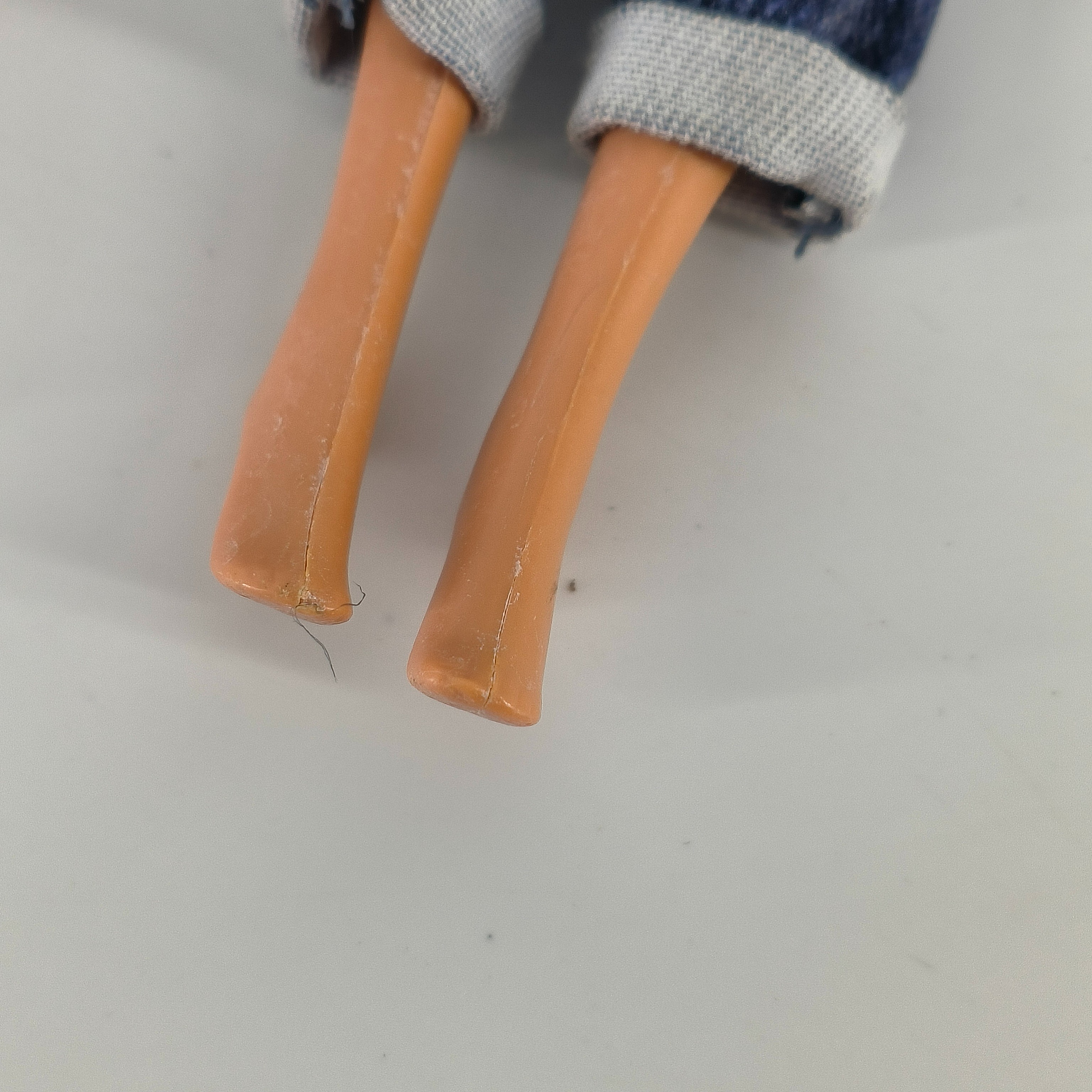Voir photo 8 de Lot de deux Barbies-Mattel- à partir de 4 ans Lot de deux Barbies-Mattel- à partir de 4 ans Bon état reconditionné photo 8