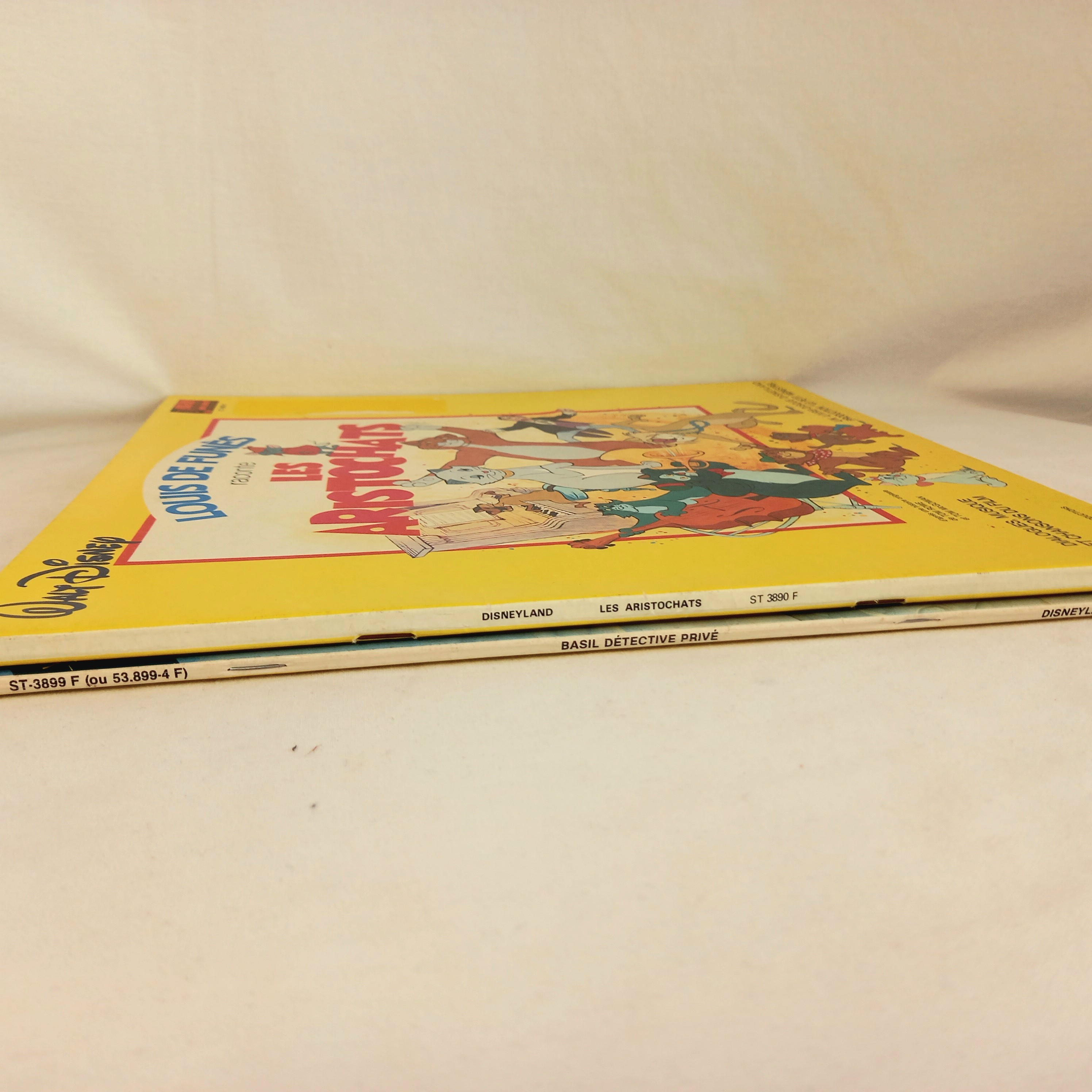 Voir photo 3 de Lot de deux vinyles Disney : "Basil" raconté par Roger Carel, 1986, et "Les aristochats" raconté par Louis de Funès, 1982 Lot de deux vinyles Disney : "Basil" raconté par Roger Carel, 1986, et "Les aristochats" raconté par Louis de Funès, 1982 Bon état reconditionné photo 3