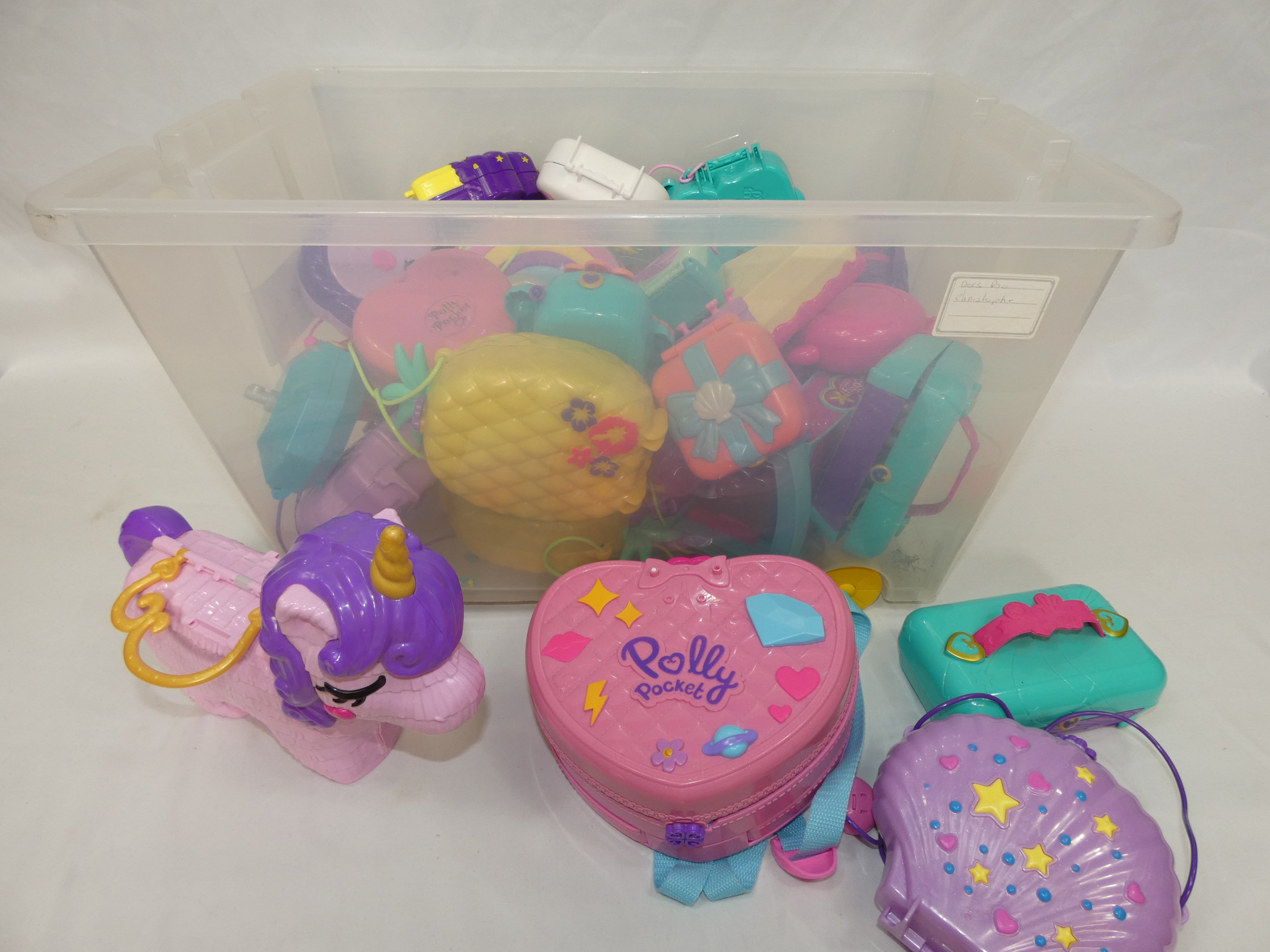 Voir photo 3 de Lot de jouets Polly Pocket vendu en l'état en vrac de modèles et d'époques différentes 9 Kg Lot de jouets Polly Pocket vendu en l'état en vrac de modèles et d'époques différentes 9 Kg Bon état reconditionné photo 3