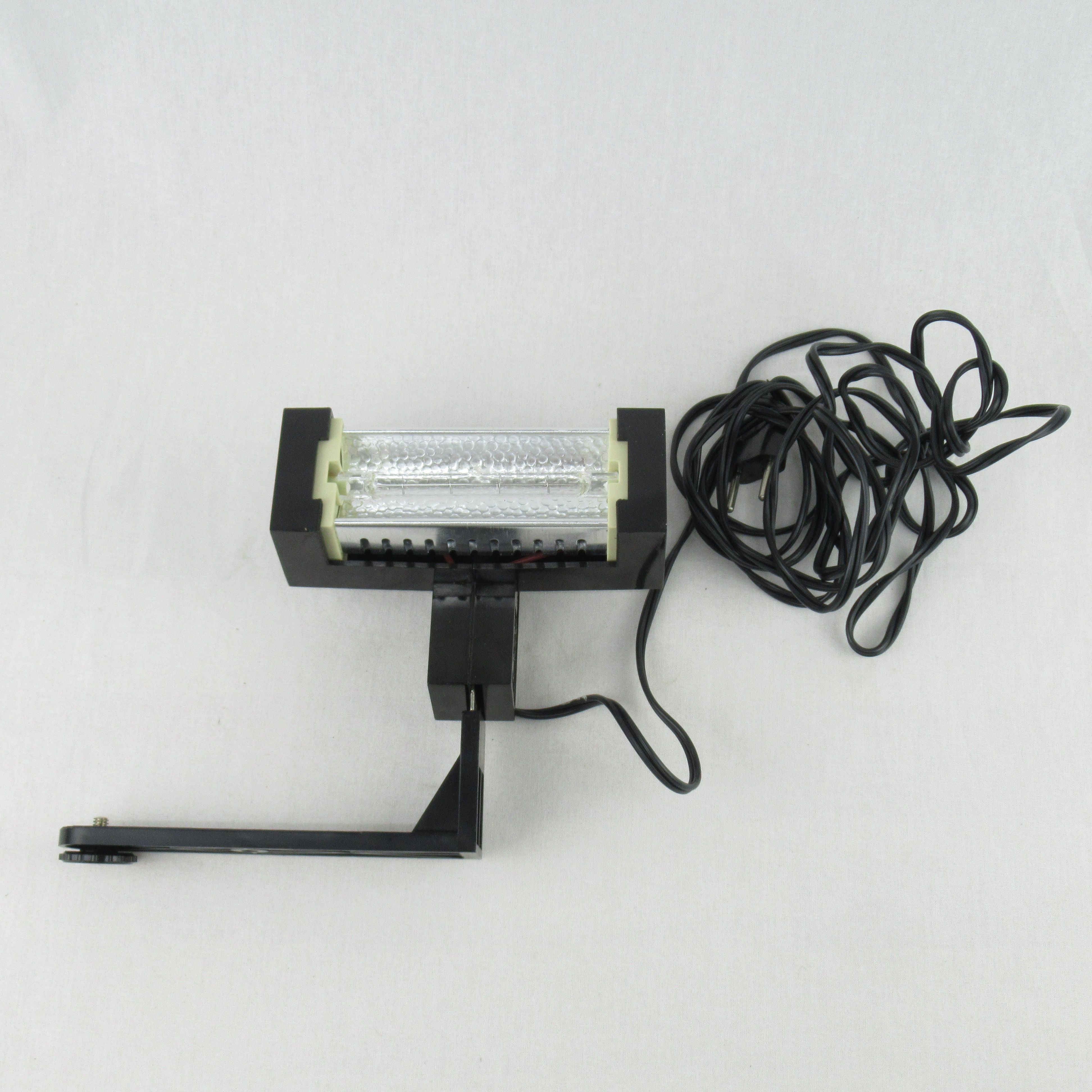 Voir photo 17 de Lot de matériel cinéma Super 8 (non-testé) Lot de matériel cinéma Super 8 (non-testé) reconditionné photo 17