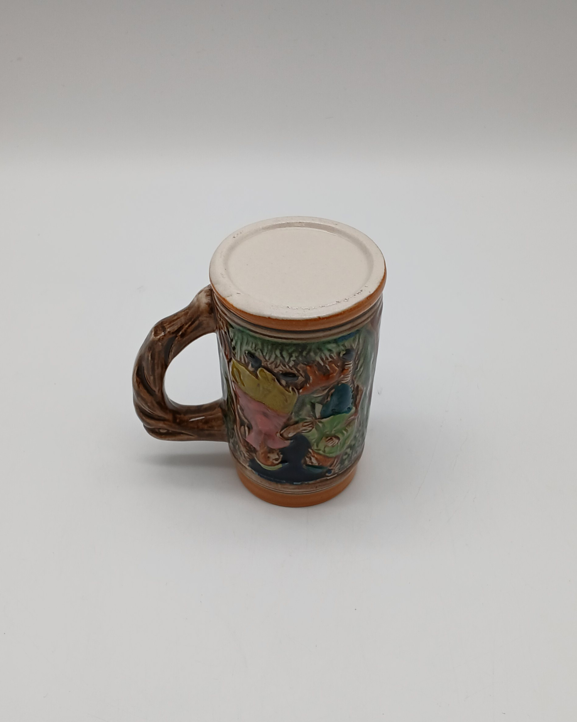Voir photo 10 de Lot de quatre petites chopes à bière avec un cendrier en verre - Forêt noire - Allemagne Lot de quatre petites chopes à bière avec un cendrier en verre - Forêt noire - Allemagne Très bon état reconditionné photo 10