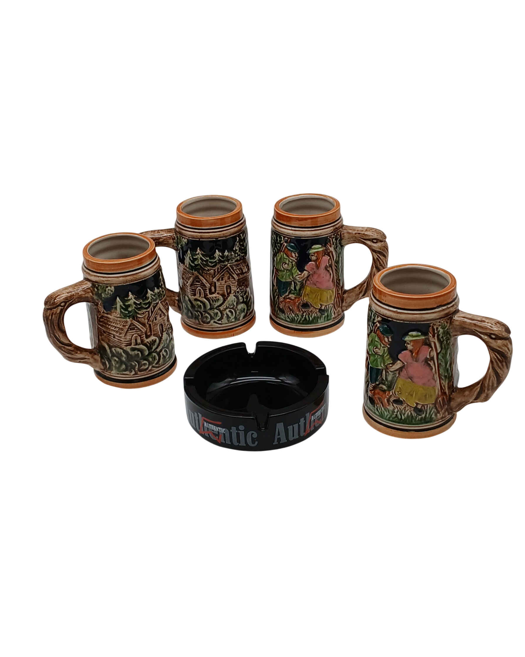 Acheter Lot de quatre petites chopes à bière avec un cendrier en verre - Forêt noire - Allemagne Très bon état - 11,23 € Lot de quatre petites chopes à bière avec un cendrier en verre - Forêt noire - Allemagne Très bon état reconditionné disponible sur Label Emmaüs