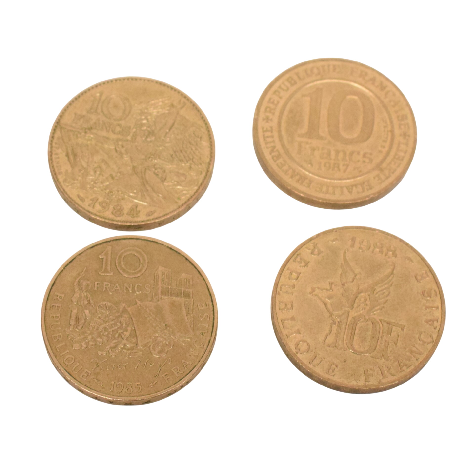 Acheter Lot de quatre pièces de dix Francs de 1984 à 1988 Bon état - 10,00 € Lot de quatre pièces de dix Francs de 1984 à 1988 Bon état reconditionné disponible sur Label Emmaüs