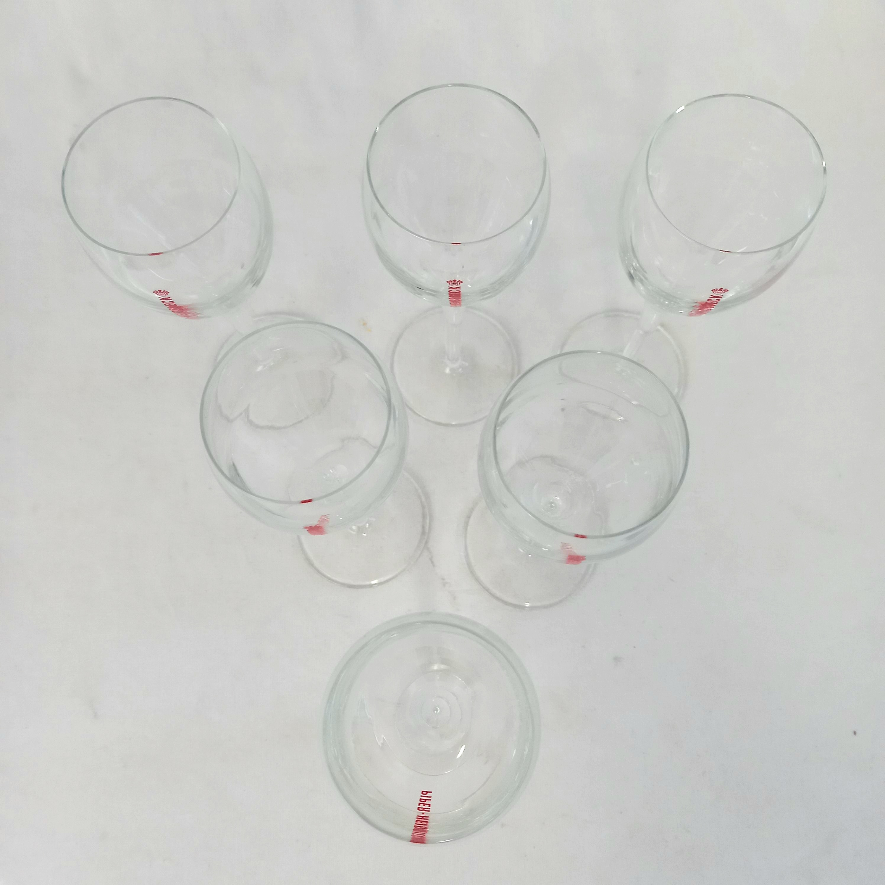 Voir photo 5 de Lot de six flûtes à champagne 14 cl Piper Heidsieck Lot de six flûtes à champagne 14 cl Piper Heidsieck Très bon état reconditionné photo 5