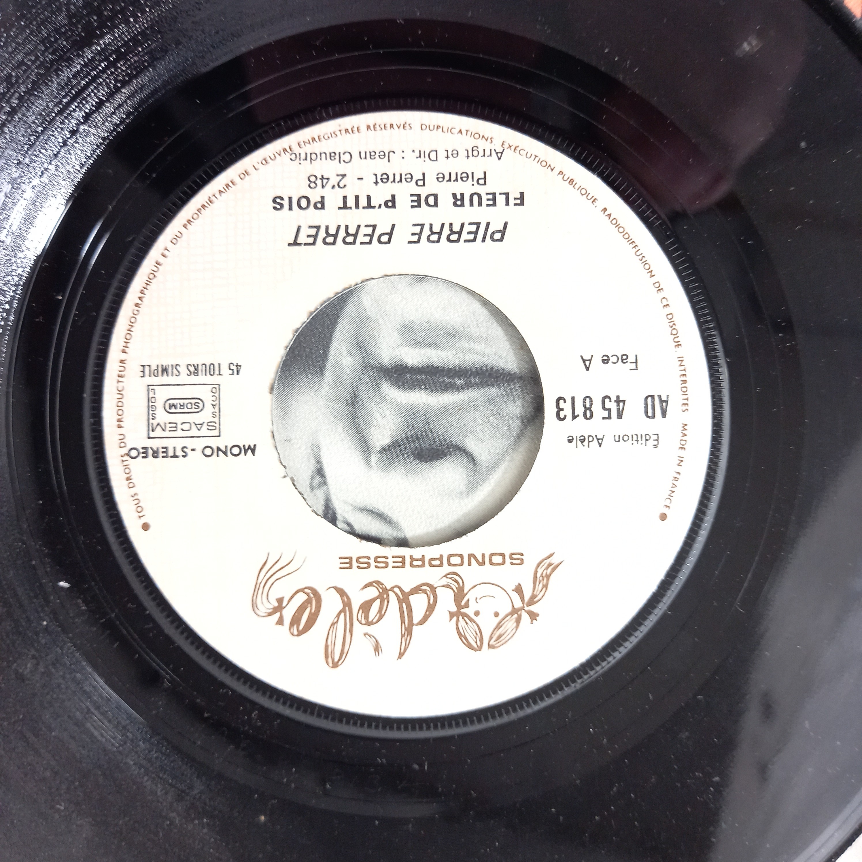 Voir photo 21 de Lot de six vinyles de Pierre Perret - un 33 tours et cinq 45 tours Lot de six vinyles de Pierre Perret - un 33 tours et cinq 45 tours Bon état reconditionné photo 21