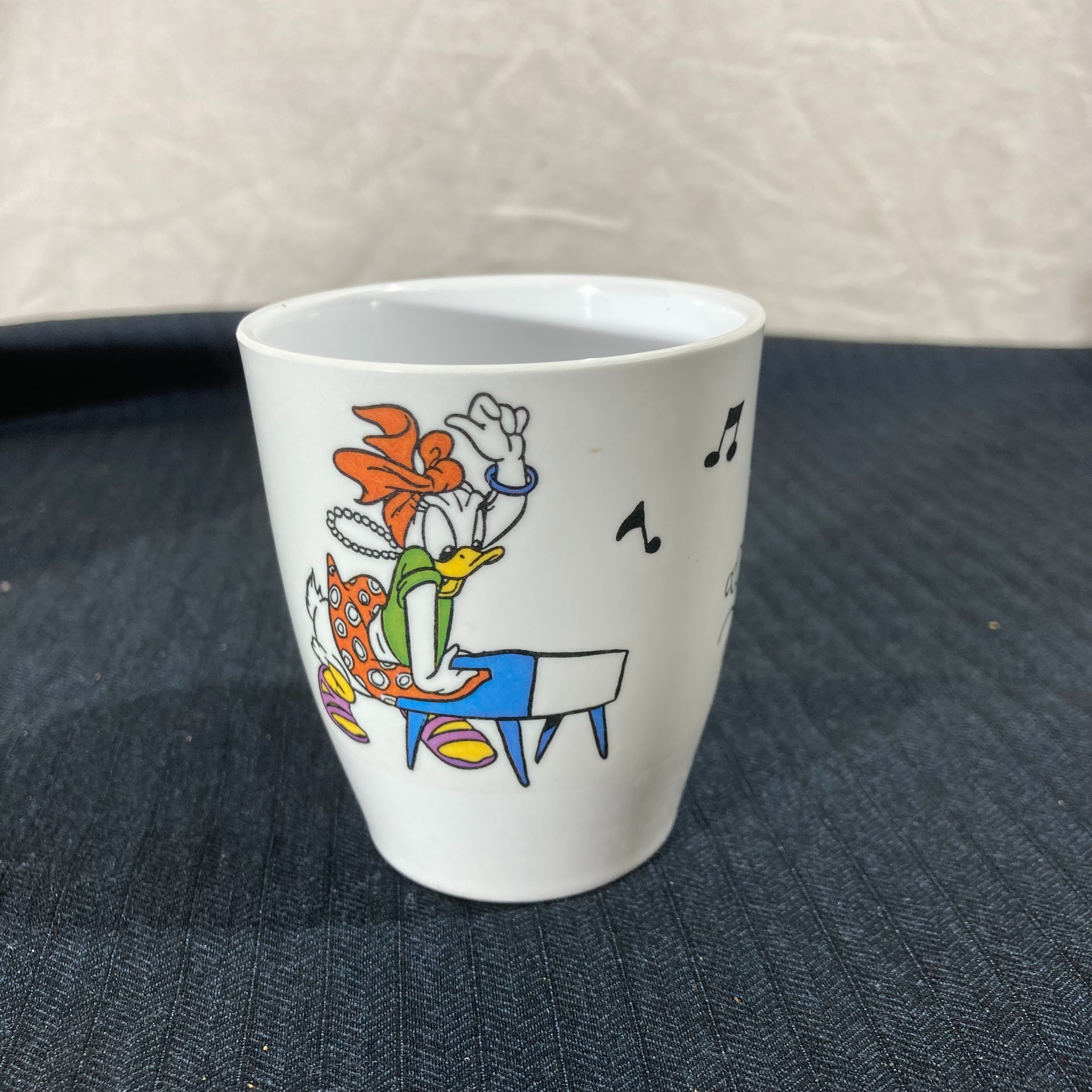 Voir photo 6 de Lot de Vaisselle Vintage Enfants : Disney & Looney Tunes Lot de Vaisselle Vintage Enfants : Disney & Looney Tunes Très bon état reconditionné photo 6