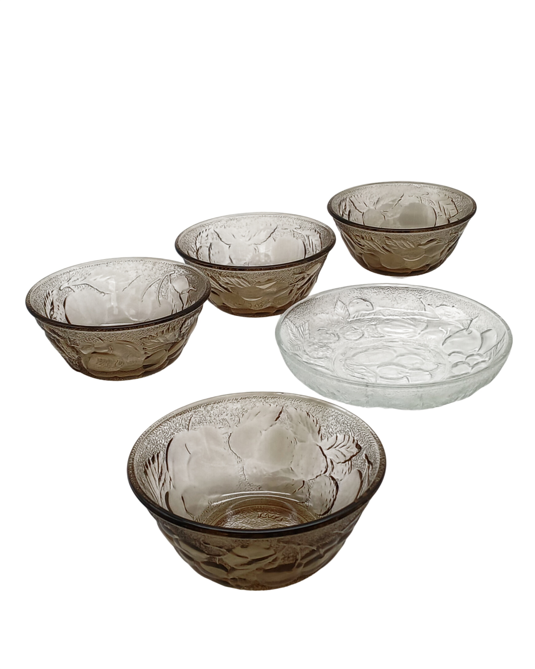 Acheter Lot estival ramequins et coupelle en verre texturé et reliefs - fruité - Fabriqué en Italie - 11,00 € Lot estival ramequins et coupelle en verre texturé et reliefs - fruité - Fabriqué en Italie reconditionné disponible sur Label Emmaüs