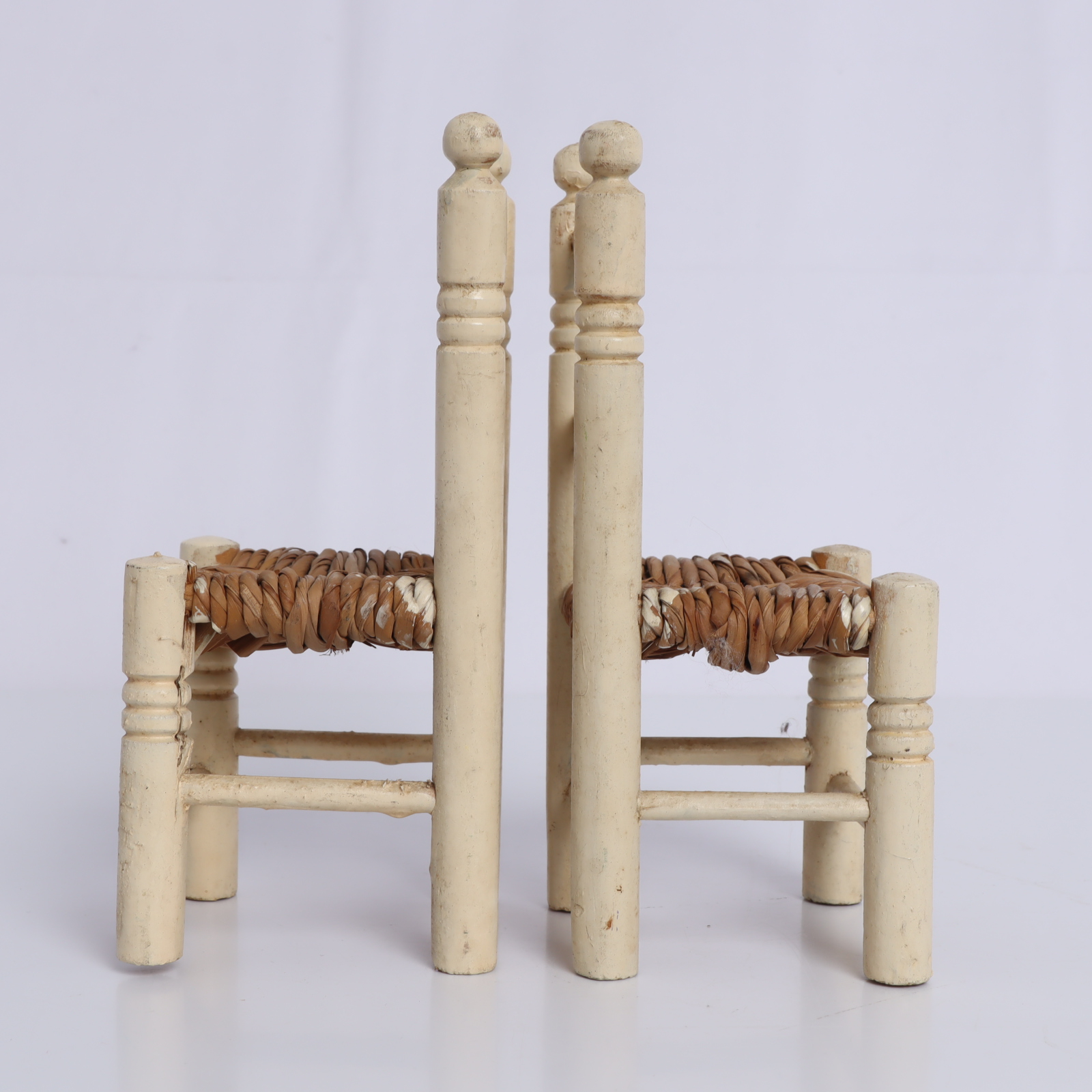 Voir photo 20 de Lot mobilier miniature : Buffet, Table et 3 Chaises Lot mobilier miniature : Buffet, Table et 3 Chaises Bon état reconditionné photo 20