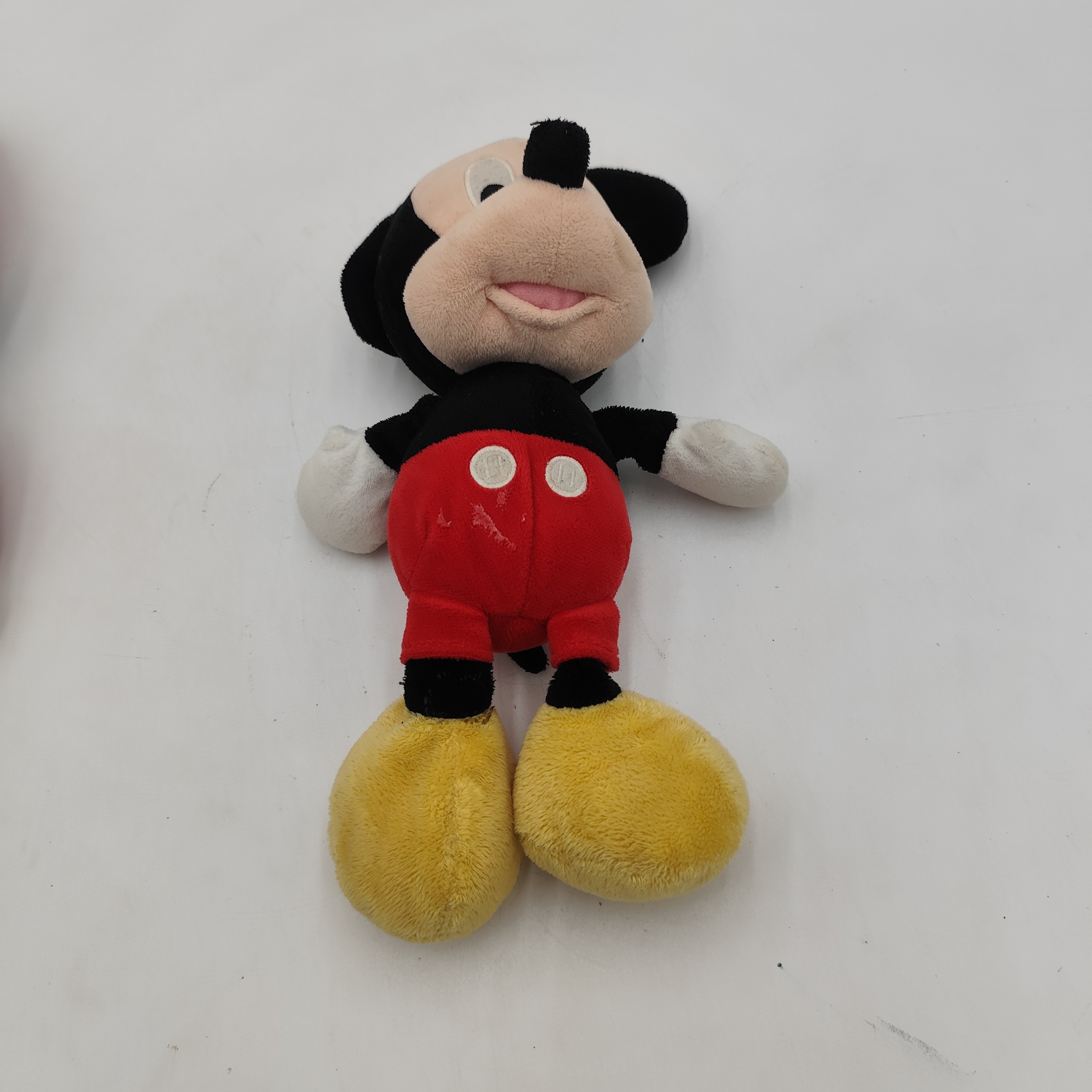 Voir photo 10 de Lot peluche Disney Lot peluche Disney État correct reconditionné photo 10