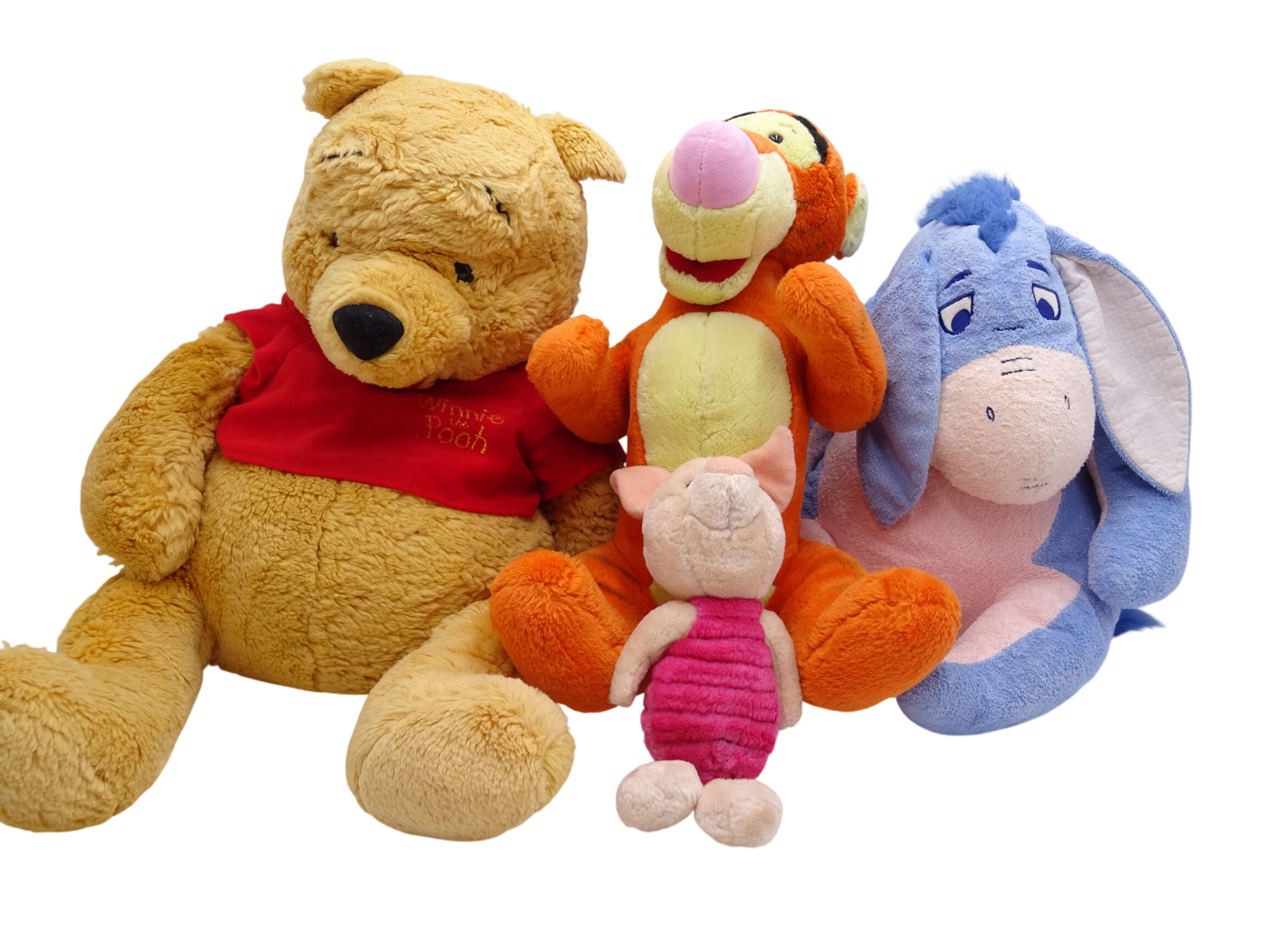 Acheter Lot peluches Disney (Winnie, Bourriquet, Tigrou et Porcinet) État correct - 25,00 € Lot peluches Disney (Winnie, Bourriquet, Tigrou et Porcinet) État correct reconditionné disponible sur Label Emmaüs