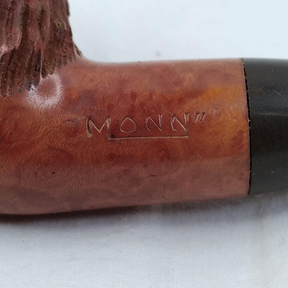 Voir photo 8 de Lot : pipe sclutptée MONN, boîte à cigares et cendrier bois Lot : pipe sclutptée MONN, boîte à cigares et cendrier bois Bon état reconditionné photo 8