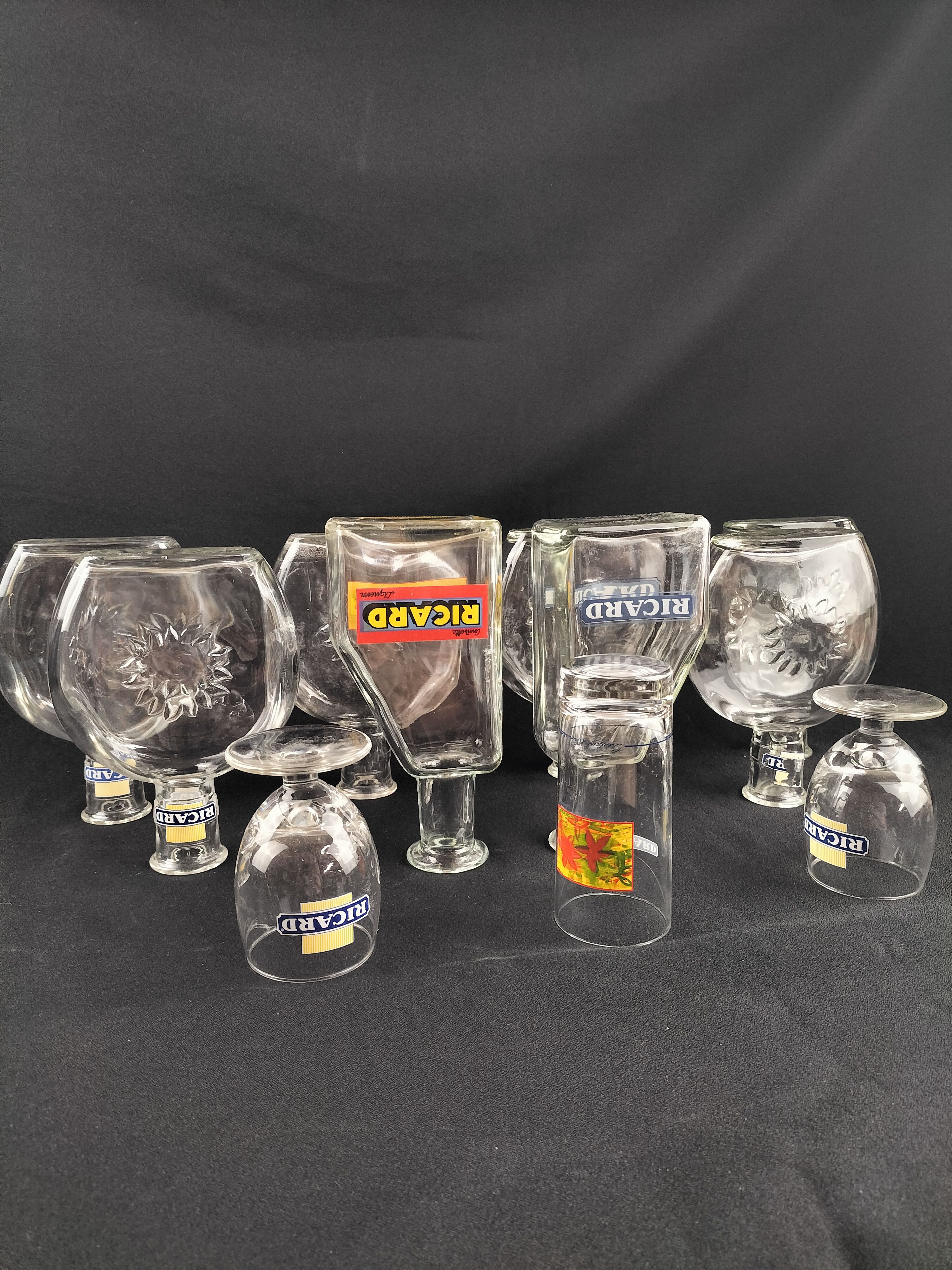 Voir photo 14 de 🔥 Lot Ricard Vintage Complet : 8 Carafes + 3 Verres + 4 Gobelets Offerts 🔥 🔥 Lot Ricard Vintage Complet : 8 Carafes + 3 Verres + 4 Gobelets Offerts 🔥 État correct reconditionné photo 14