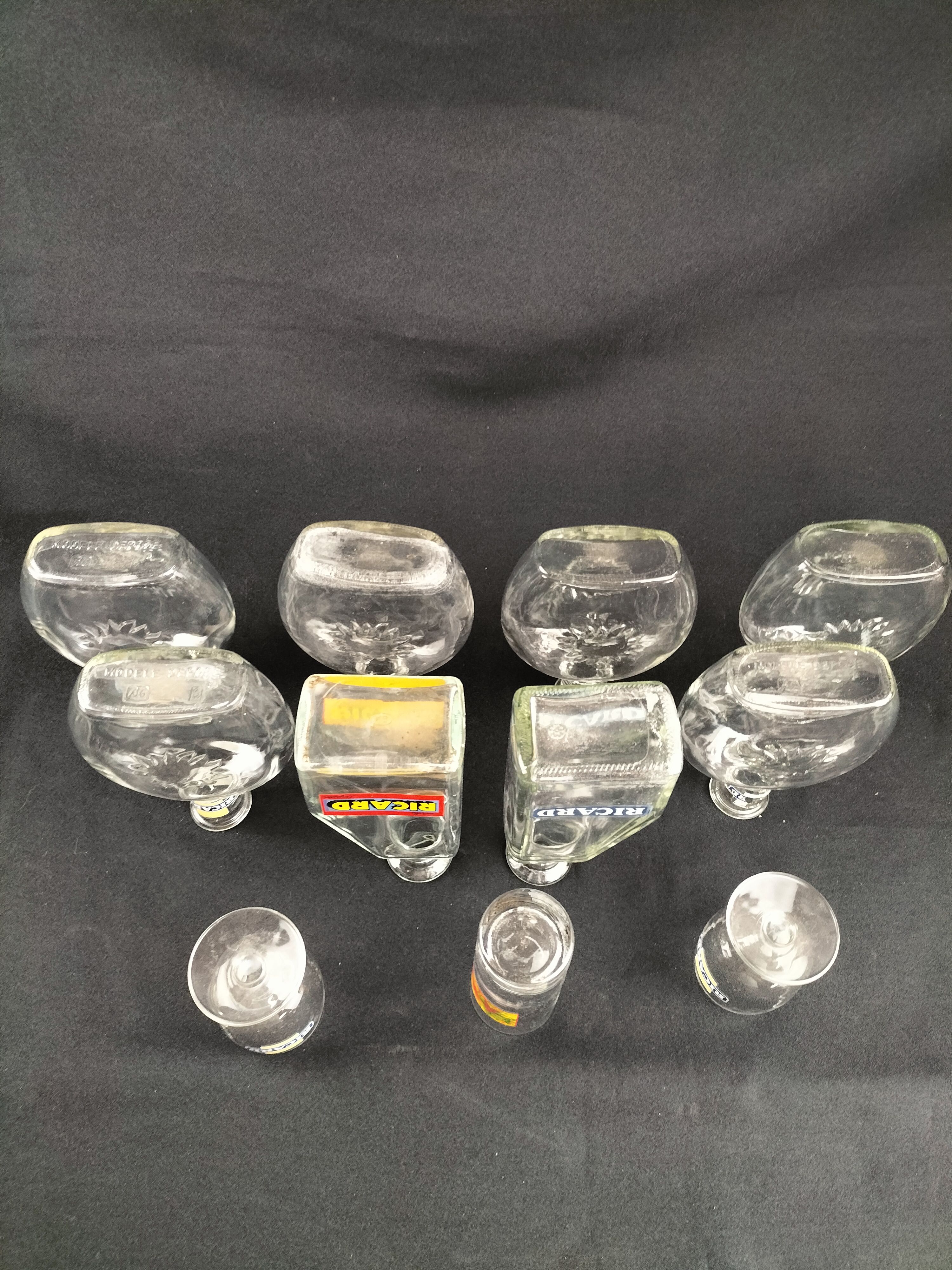 Voir photo 9 de 🔥 Lot Ricard Vintage Complet : 8 Carafes + 3 Verres + 4 Gobelets Offerts 🔥 🔥 Lot Ricard Vintage Complet : 8 Carafes + 3 Verres + 4 Gobelets Offerts 🔥 État correct reconditionné photo 9