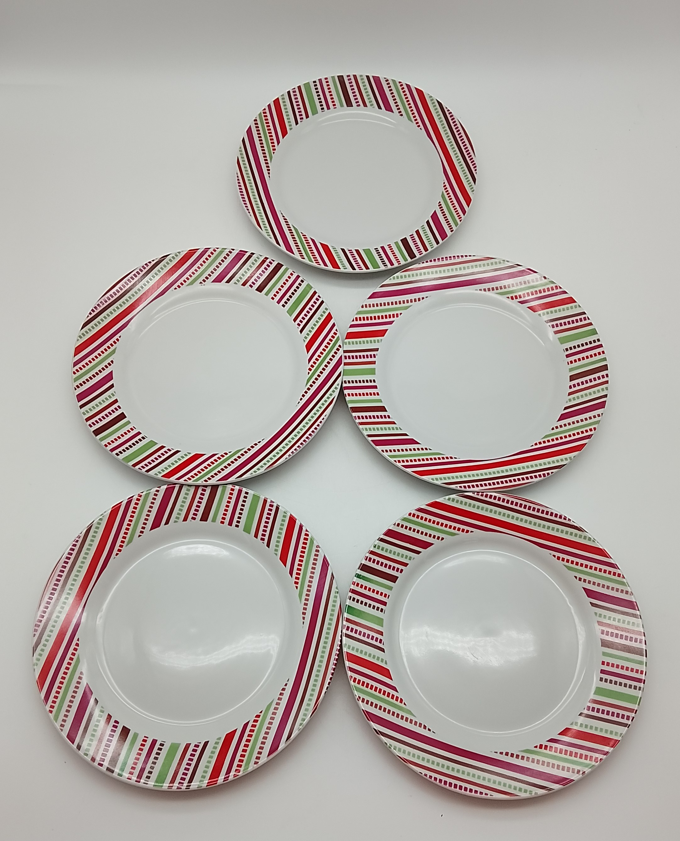 Voir photo 5 de Lot service à café/thé et assiettes à dessert "Multicolore" Lot service à café/thé et assiettes à dessert "Multicolore" reconditionné photo 5