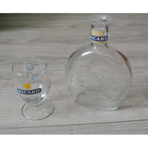 Lot Verre Et Carafe Ricard En Verre Bon état reconditionné disponible sur Rakuten