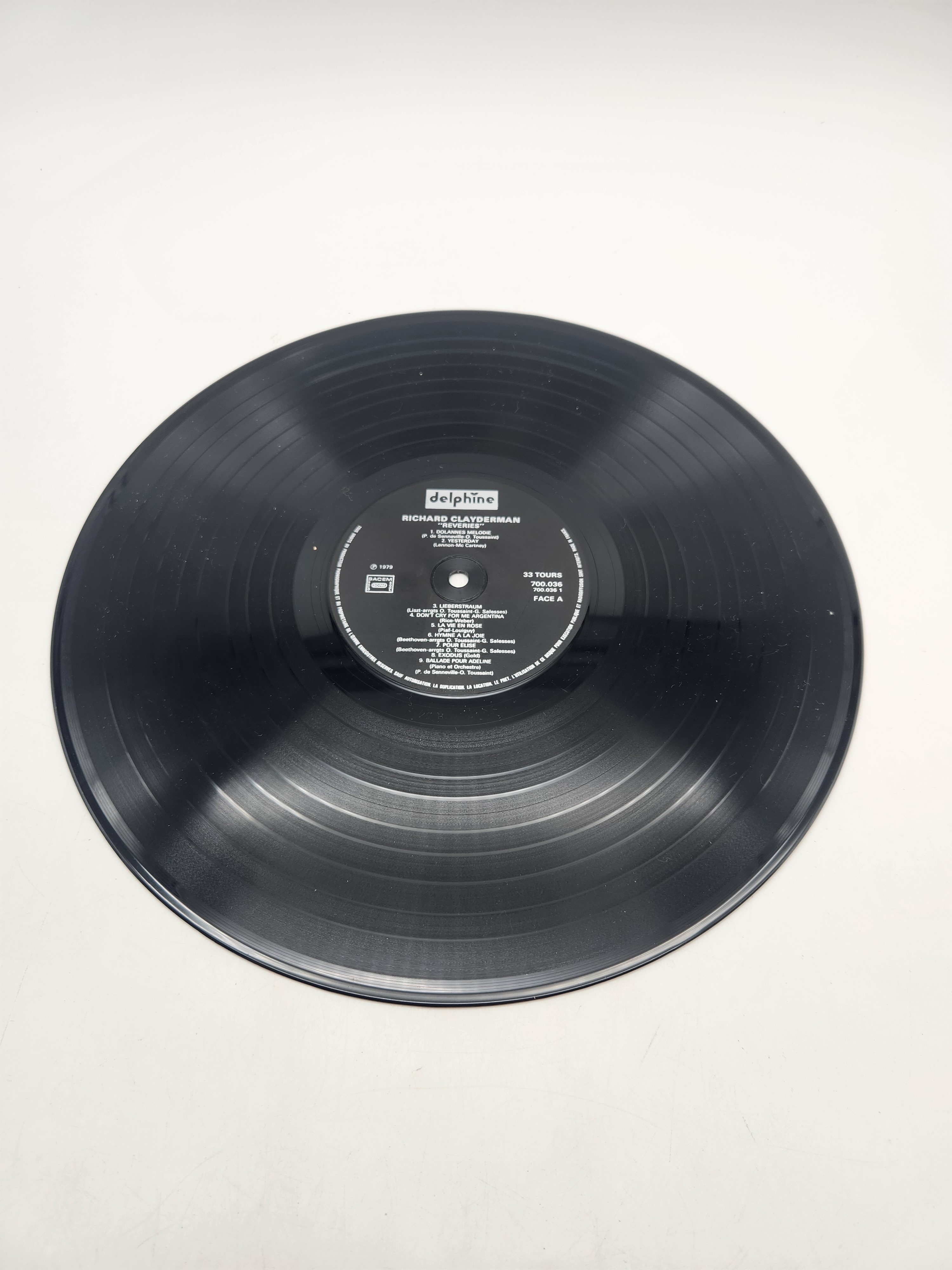 Voir photo 5 de Lots de 3 vinyles de Richard Clayderman Lots de 3 vinyles de Richard Clayderman Très bon état reconditionné photo 5