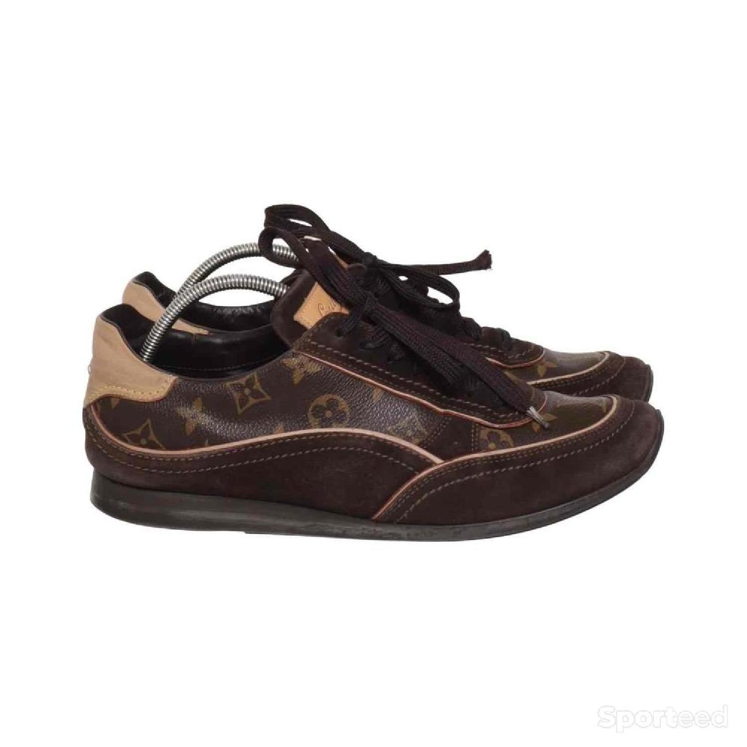  Louis Vuitton Baskets, Taille: 40 Très bon état Louis Vuitton reconditionné disponible sur Sporteed