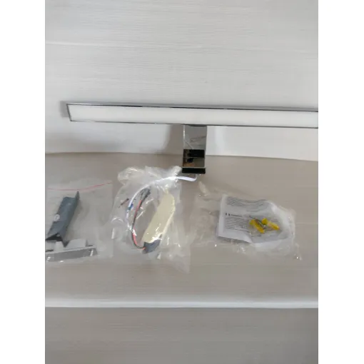 Luminaire Led Pour Miroir Salle De Bain De 40cm Bon état reconditionné disponible sur Rakuten