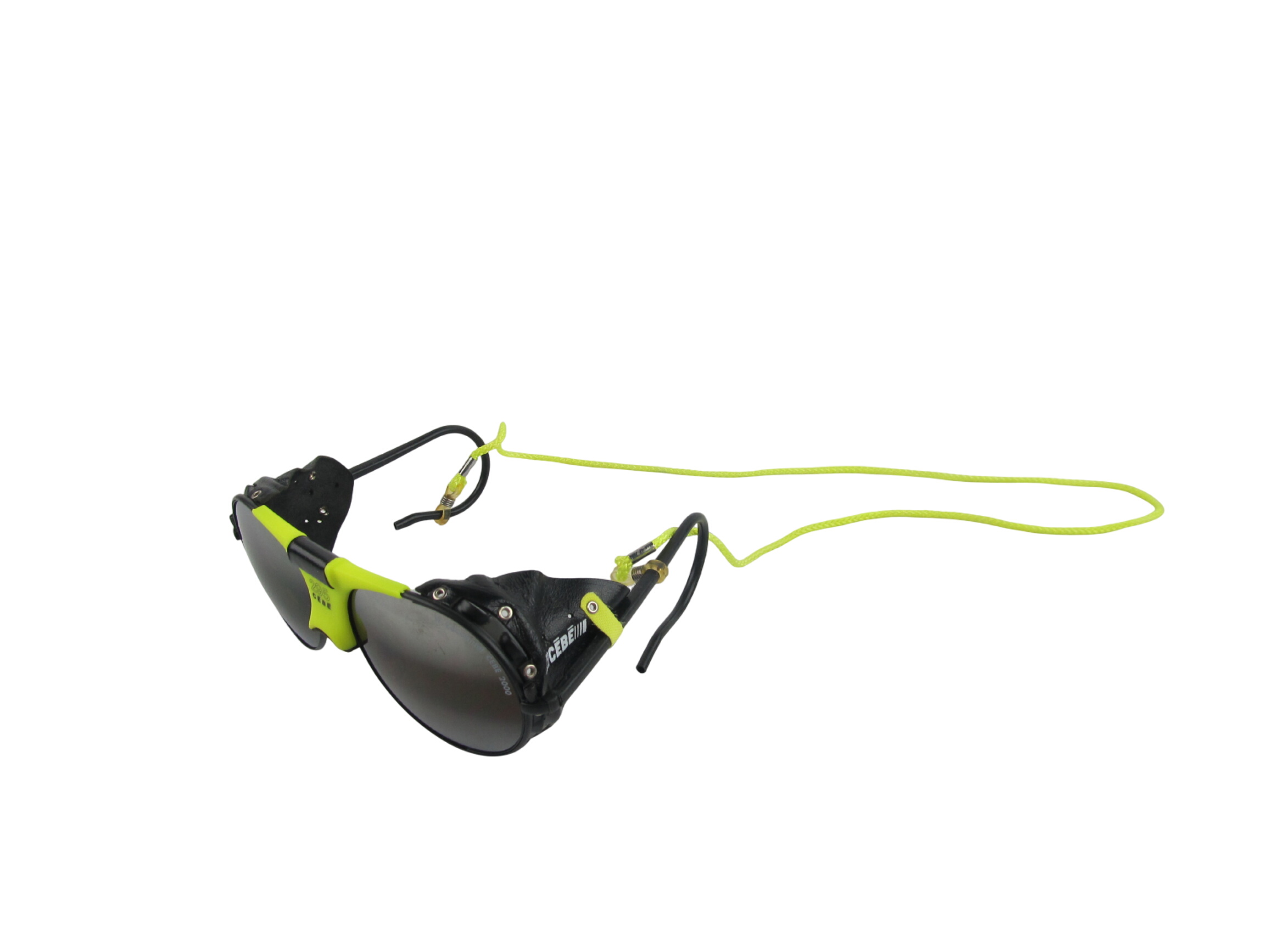 Lunette de soleil Cébé Bon état - 27,50 € Lunette de soleil Cébé Bon état reconditionné disponible sur Label Emmaüs