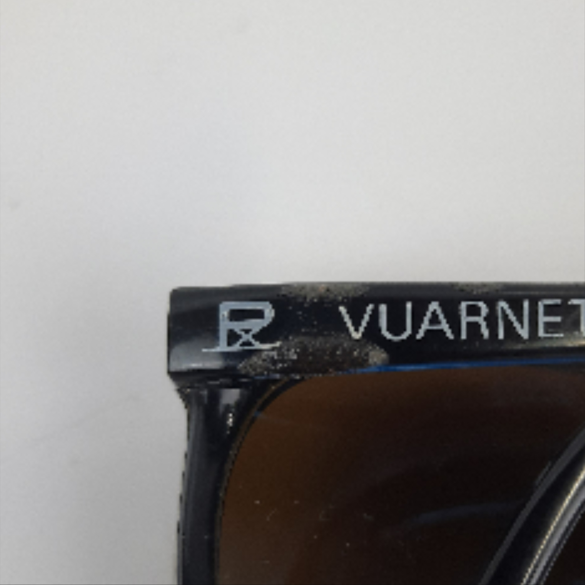 Voir photo 4 de Lunette de soleil Vuarnet Lunette de soleil Vuarnet reconditionné photo 4