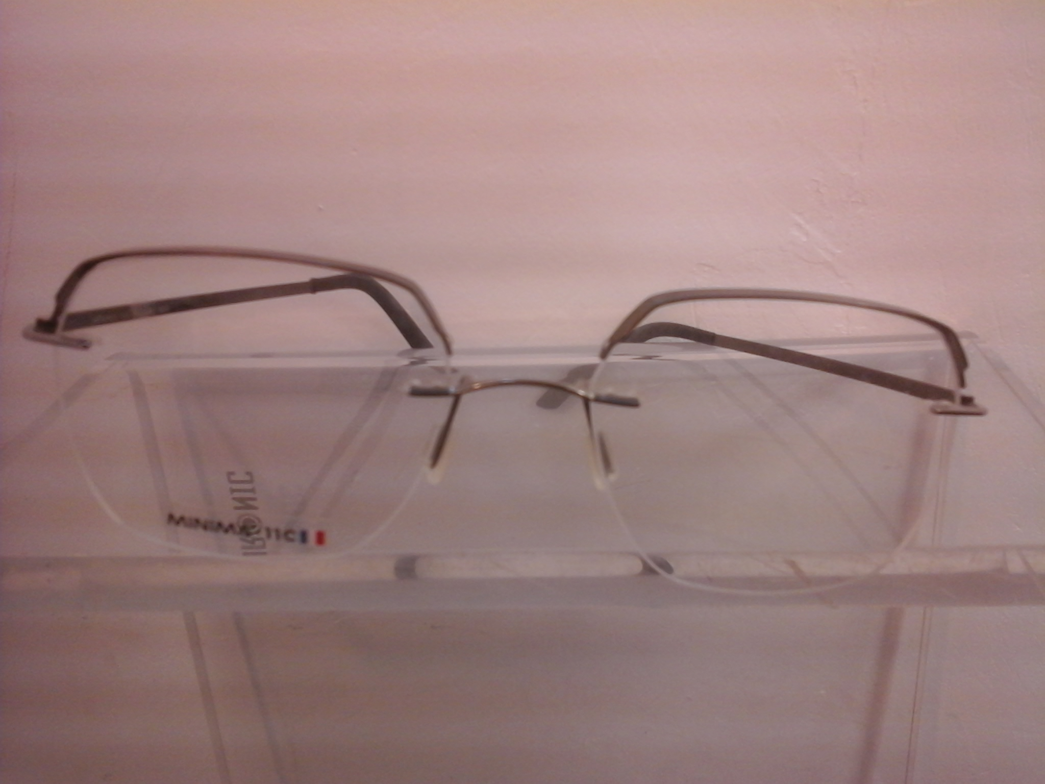 Voir photo 3 de Lunette de vue marque MINIMA Lunette de vue marque MINIMA Parfait état reconditionné photo 3