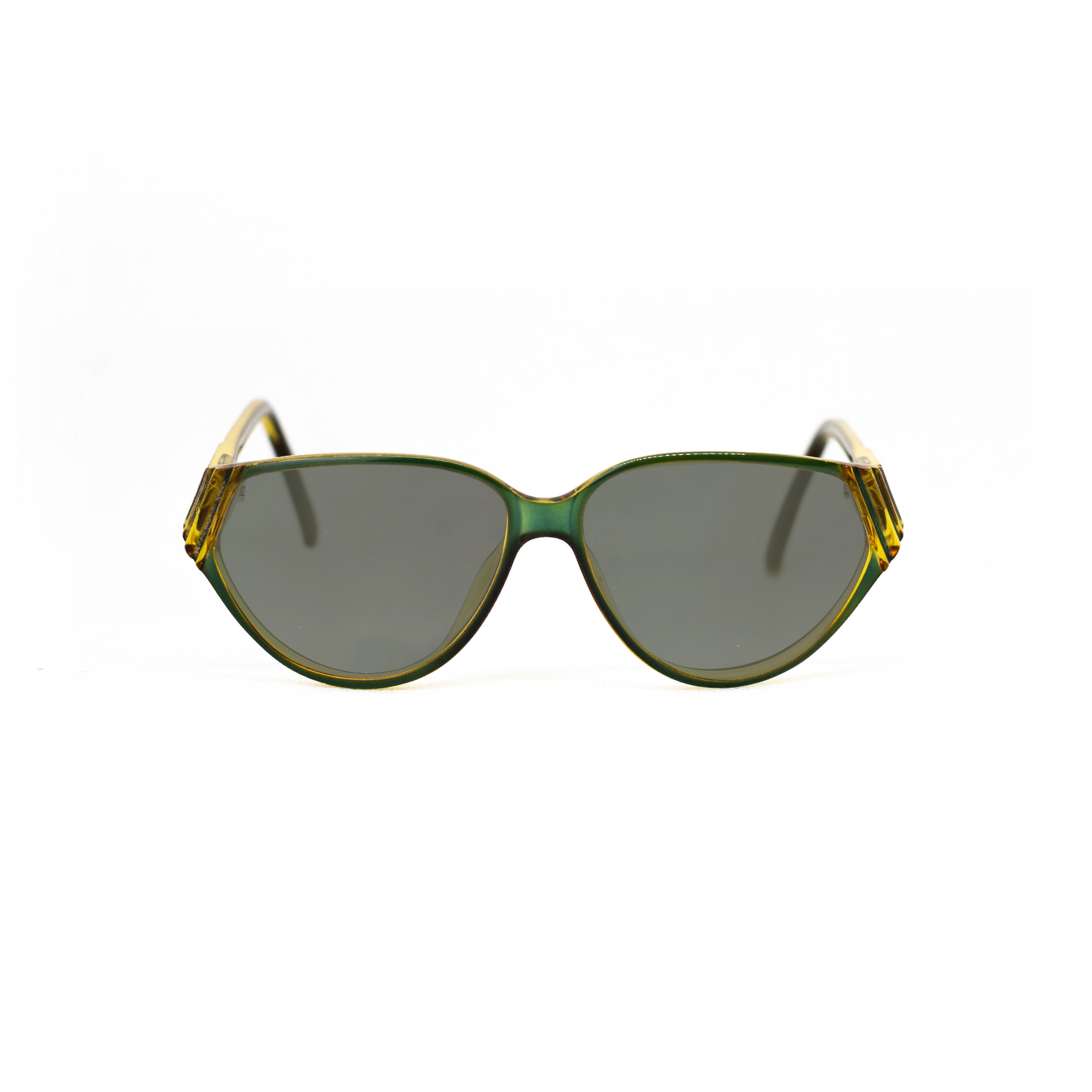 Acheter Lunettes Dior - 2373 Reconditionné - 200,00 € Lunettes Dior - 2373 Reconditionné reconditionné disponible sur Oculus Reparo