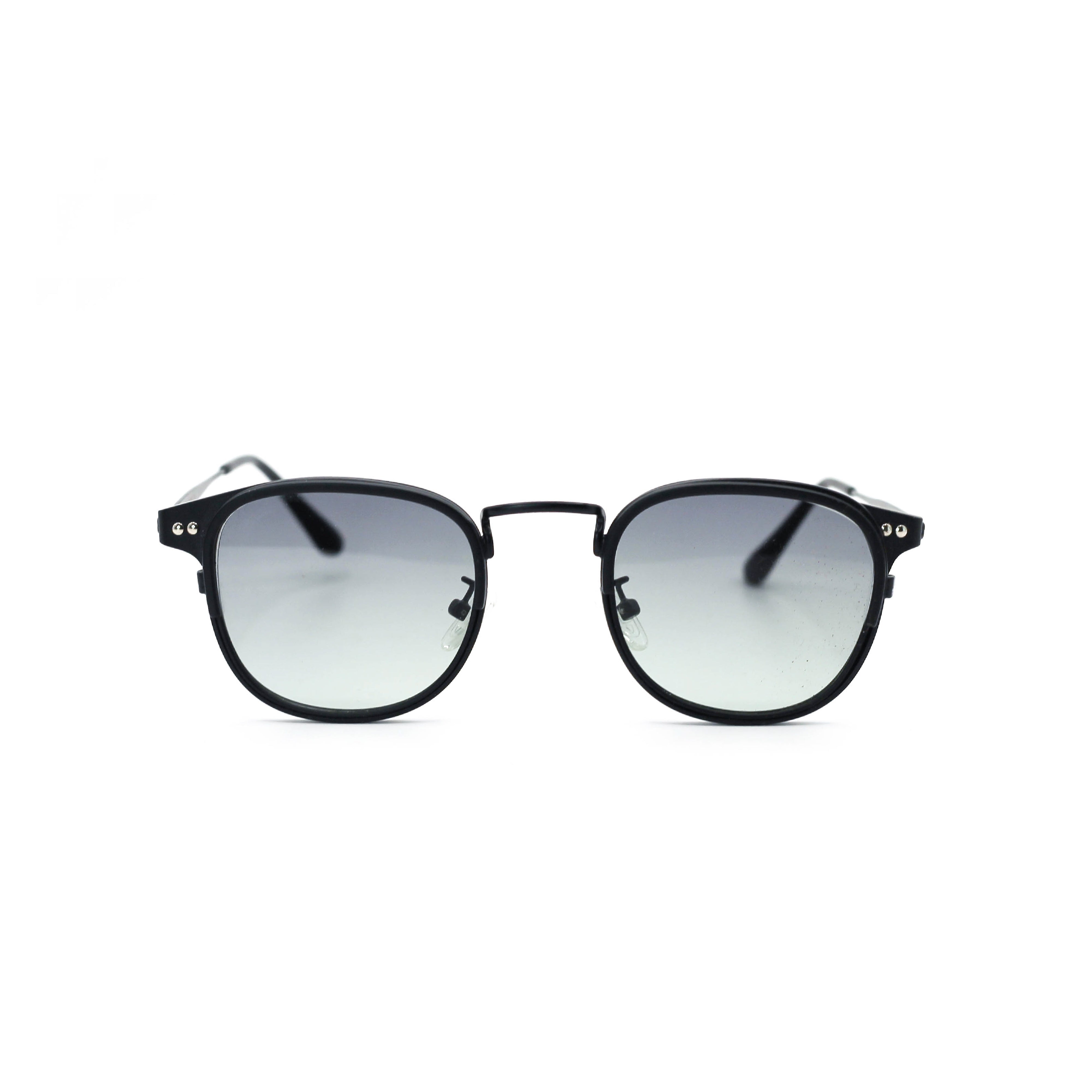 Lunettes French Rétro - London Reconditionné - 100,00 € Lunettes French Rétro - London Reconditionné reconditionné disponible sur Oculus Reparo