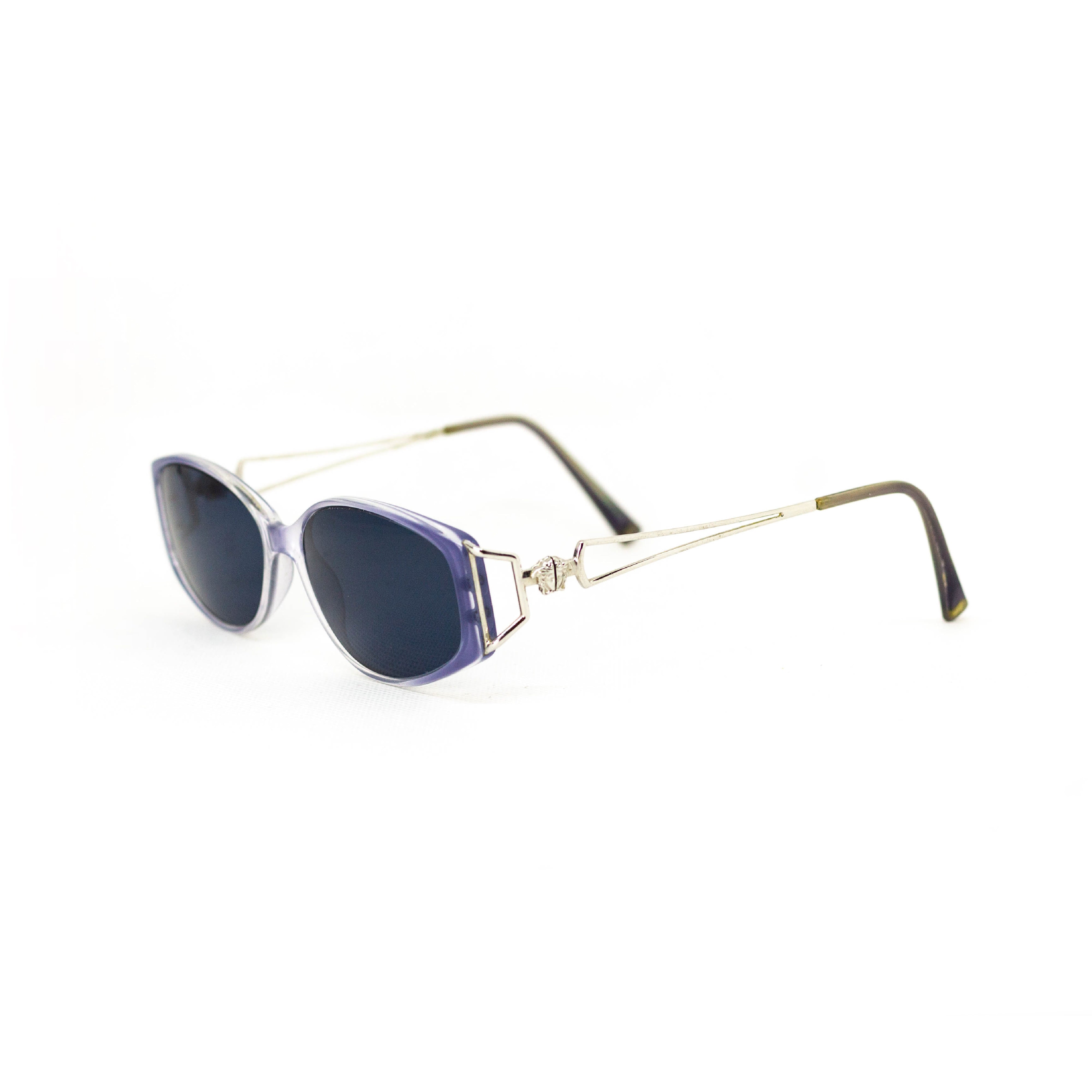 Lunettes Gianni Versace - 576 Reconditionné - 120,00 € Lunettes Gianni Versace - 576 Reconditionné reconditionné disponible sur Oculus Reparo