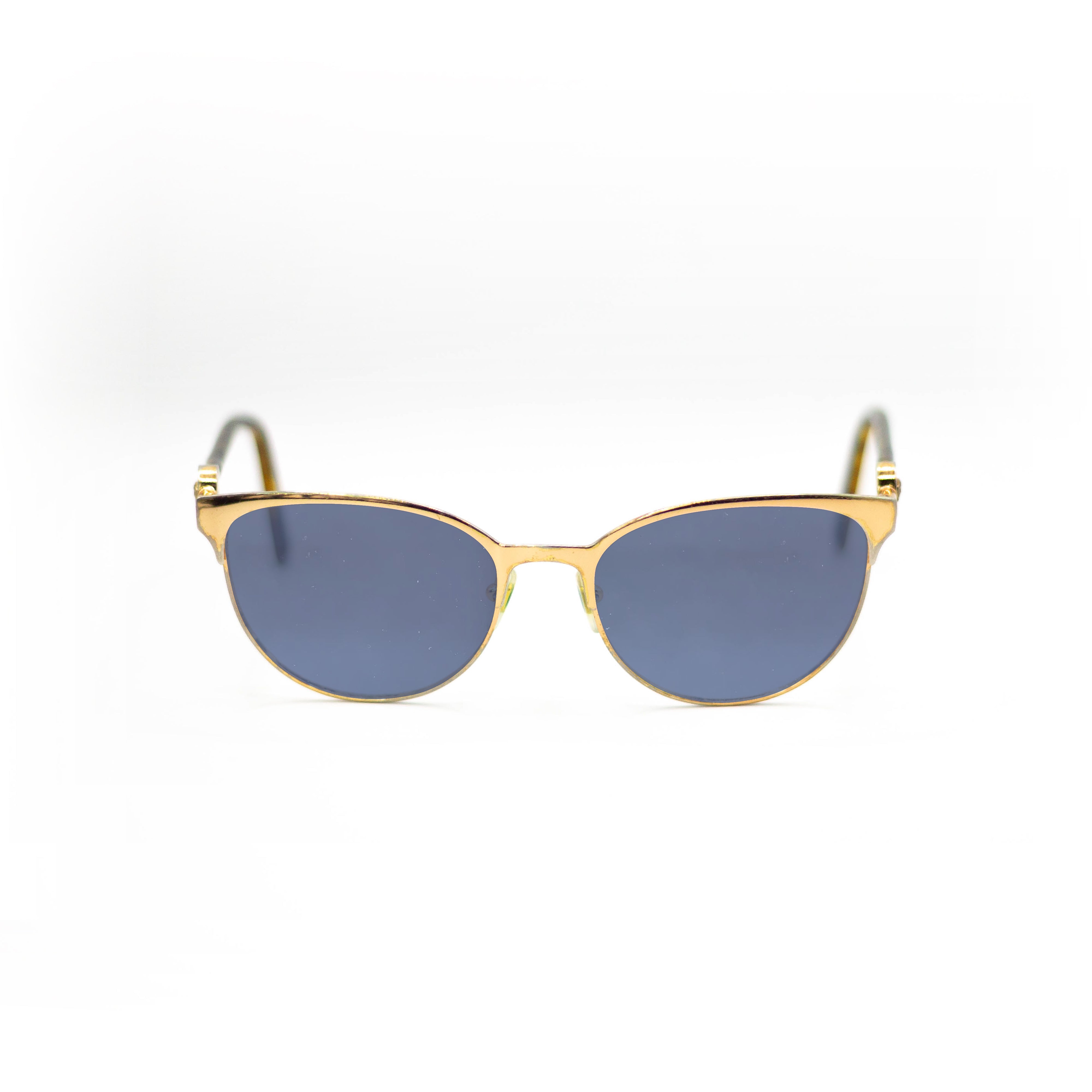 Voir photo 7 de Lunettes Versace - 937 | Dero Lunettes Versace - 937 Reconditionné reconditionné photo 7 | Dero