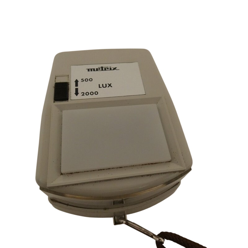 Acheter Luxmètre METRIX bon état - 10,00 € Luxmètre METRIX bon état reconditionné disponible sur Label Emmaüs