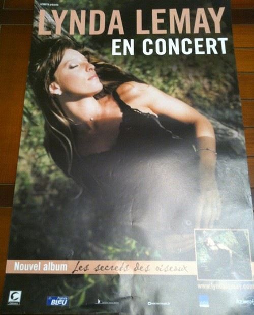 Lynda LEMAY - 40x60 cm - AFFICHE / POSTER État correct - 14,99 € Lynda LEMAY - 40x60 cm - AFFICHE / POSTER État correct reconditionné disponible sur Fnac