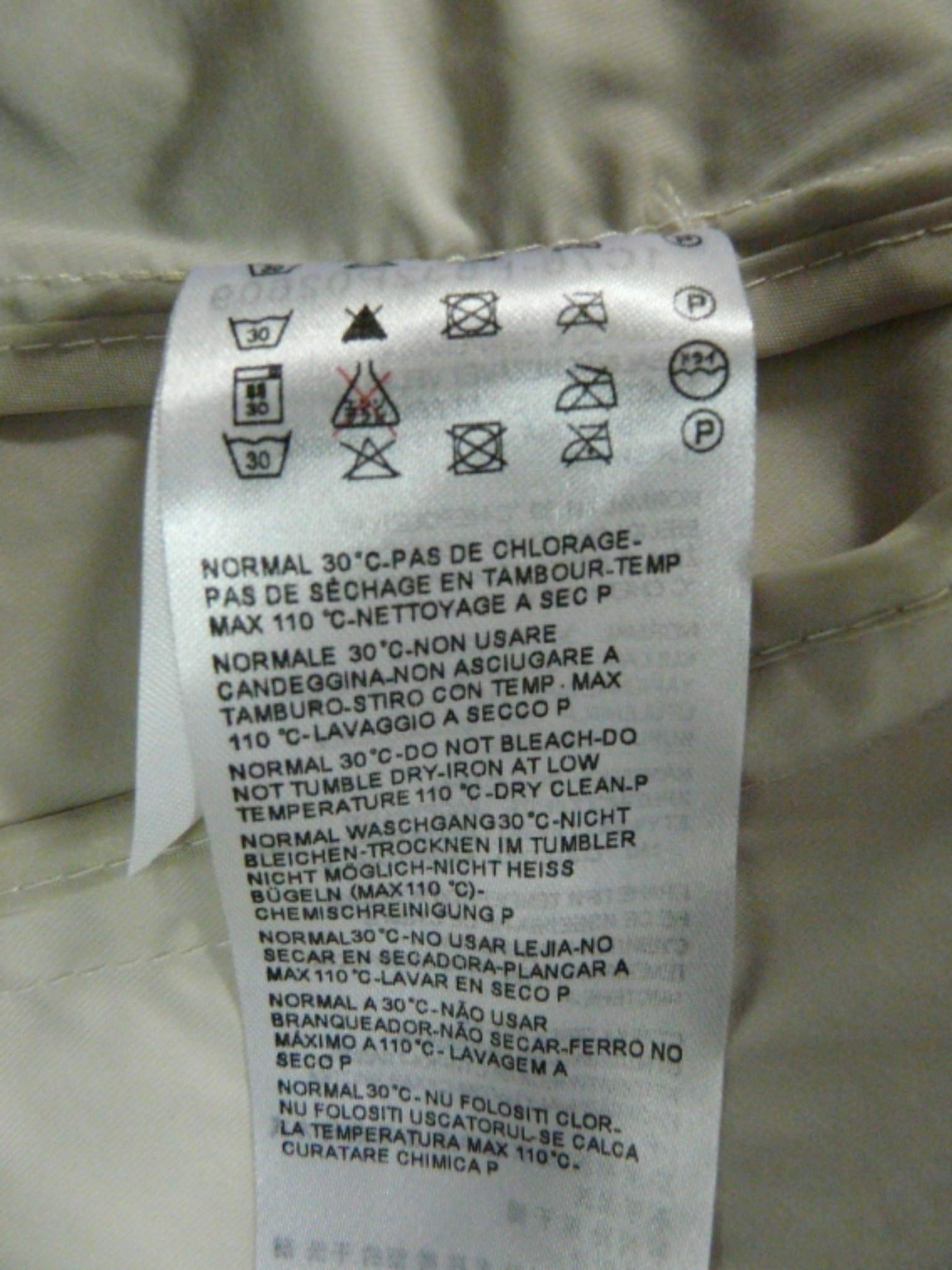 Voir photo 10 de M63 - Imperméable - SYM - Taille 38 M63 - Imperméable - SYM - Taille 38 Parfait état reconditionné photo 10