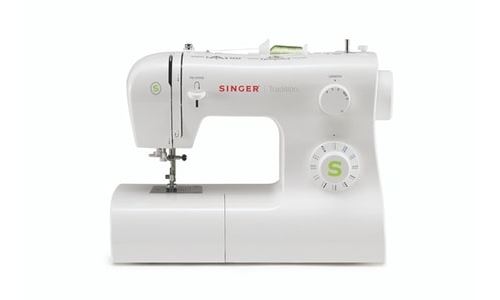 Machine à coudre Singer Tradition 2273 70 W Blanc avec Sac de Transport Vert État correct Singer reconditionné disponible sur Fnac