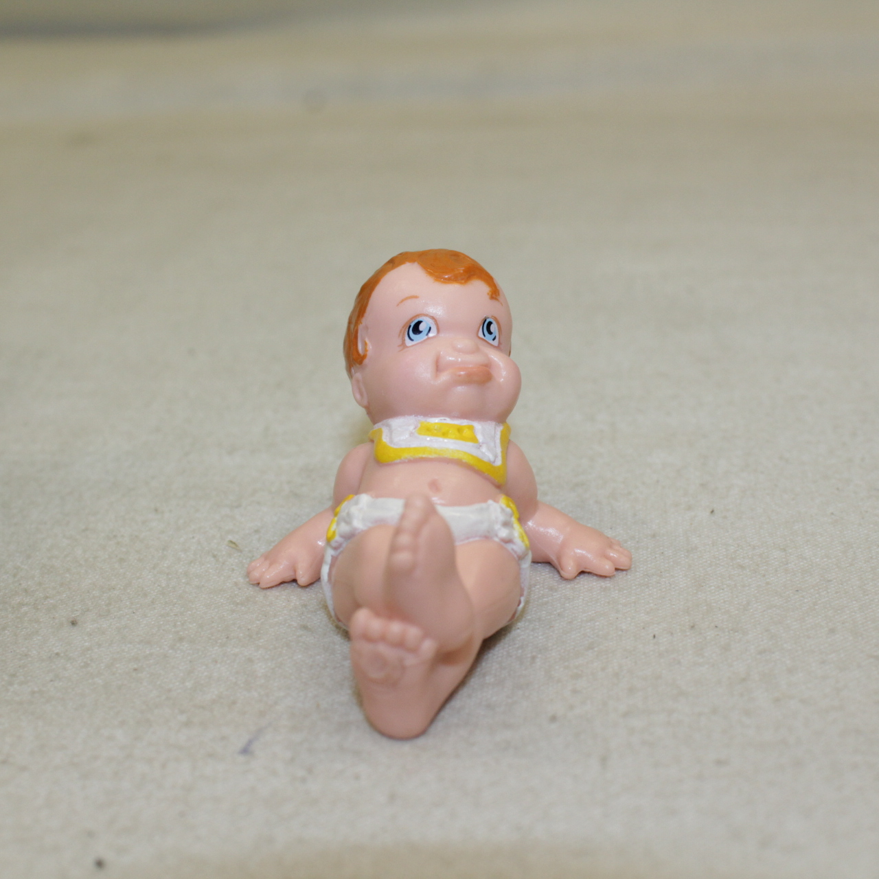 Voir photo 4 de "Magic Babies" lot de 5 figurines "Magic Babies" lot de 5 figurines État correct reconditionné photo 4