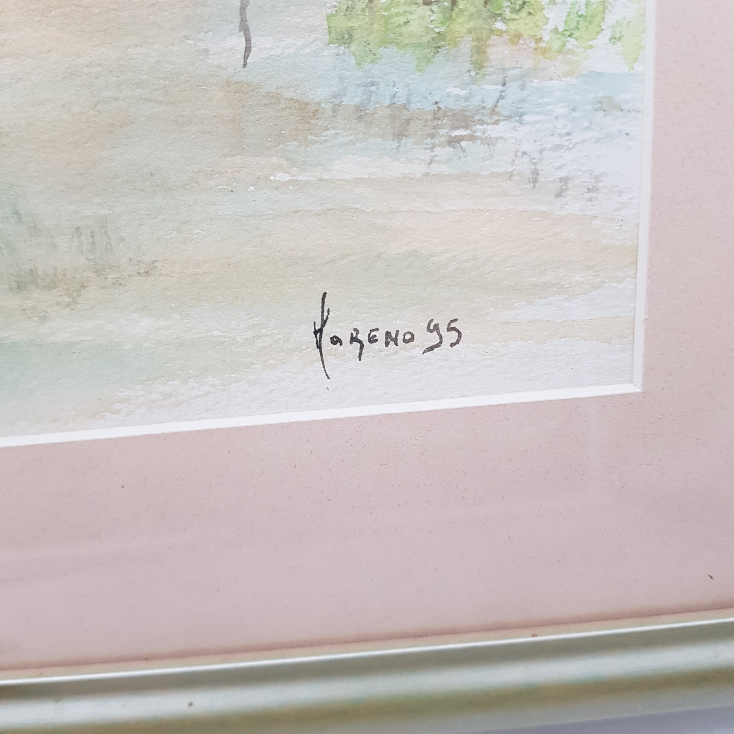 Voir photo 2 de Magnifique aquarelle d'un paisible paysage signé "Mareno 95"- Encadrement aux couleurs pastels Magnifique aquarelle d'un paisible paysage signé "Mareno 95"- Encadrement aux couleurs pastels Très bon état reconditionné photo 2