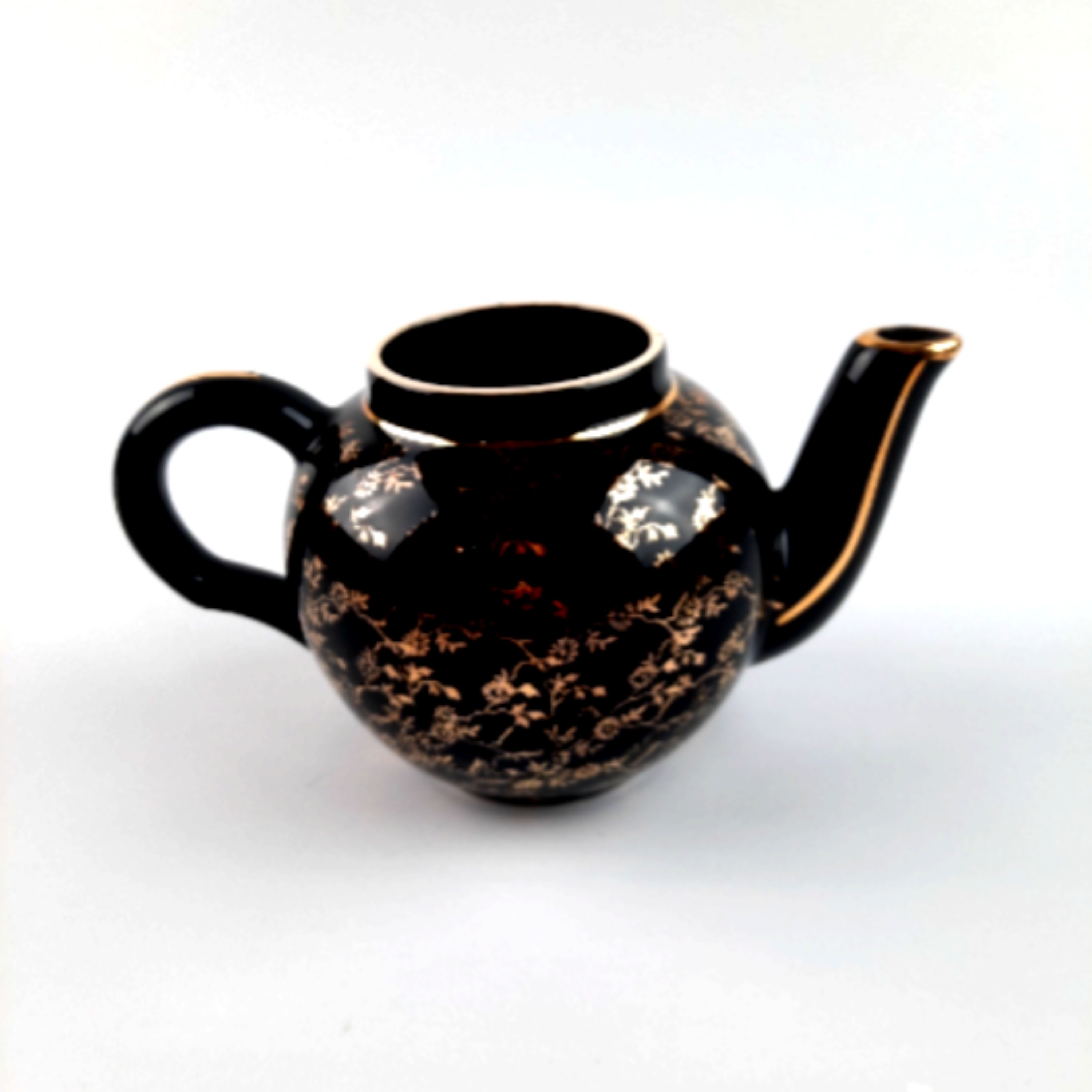 Voir photo 6 de Magnifique ensemble porcelaine théière cafetière Magnifique ensemble porcelaine théière cafetière Bon état reconditionné photo 6