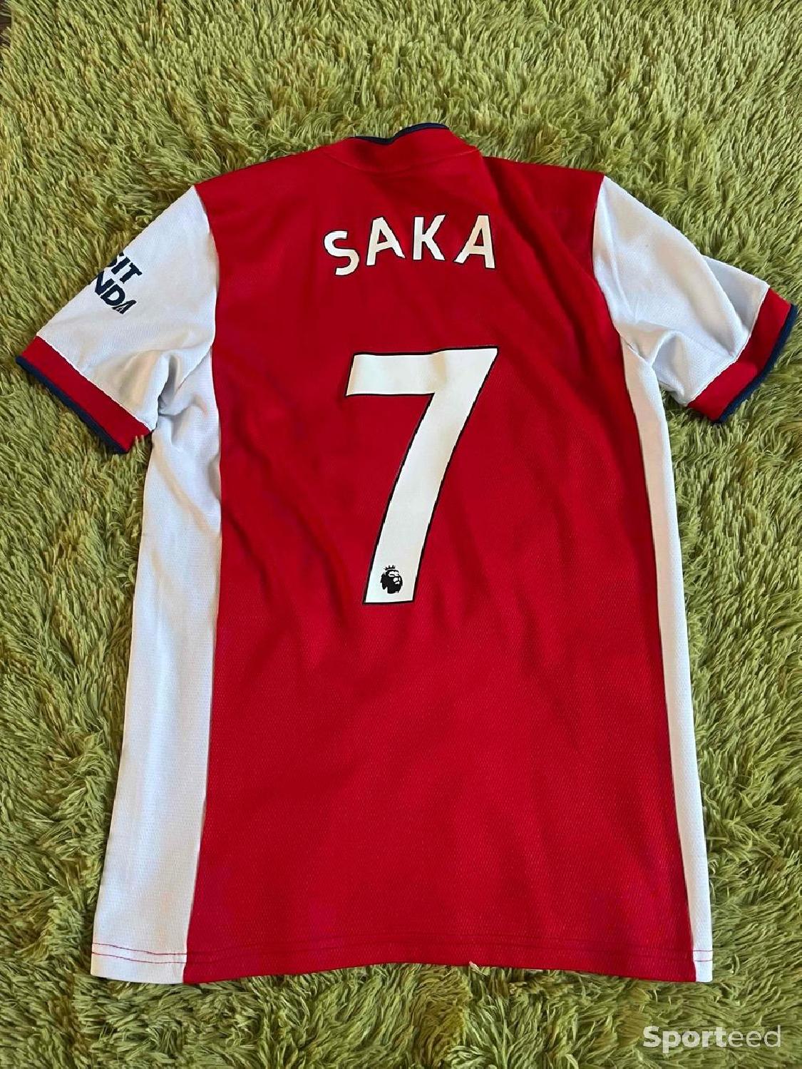 Maillot arsenal fc saka Très bon état Adidas reconditionné disponible sur Sporteed | Dero
