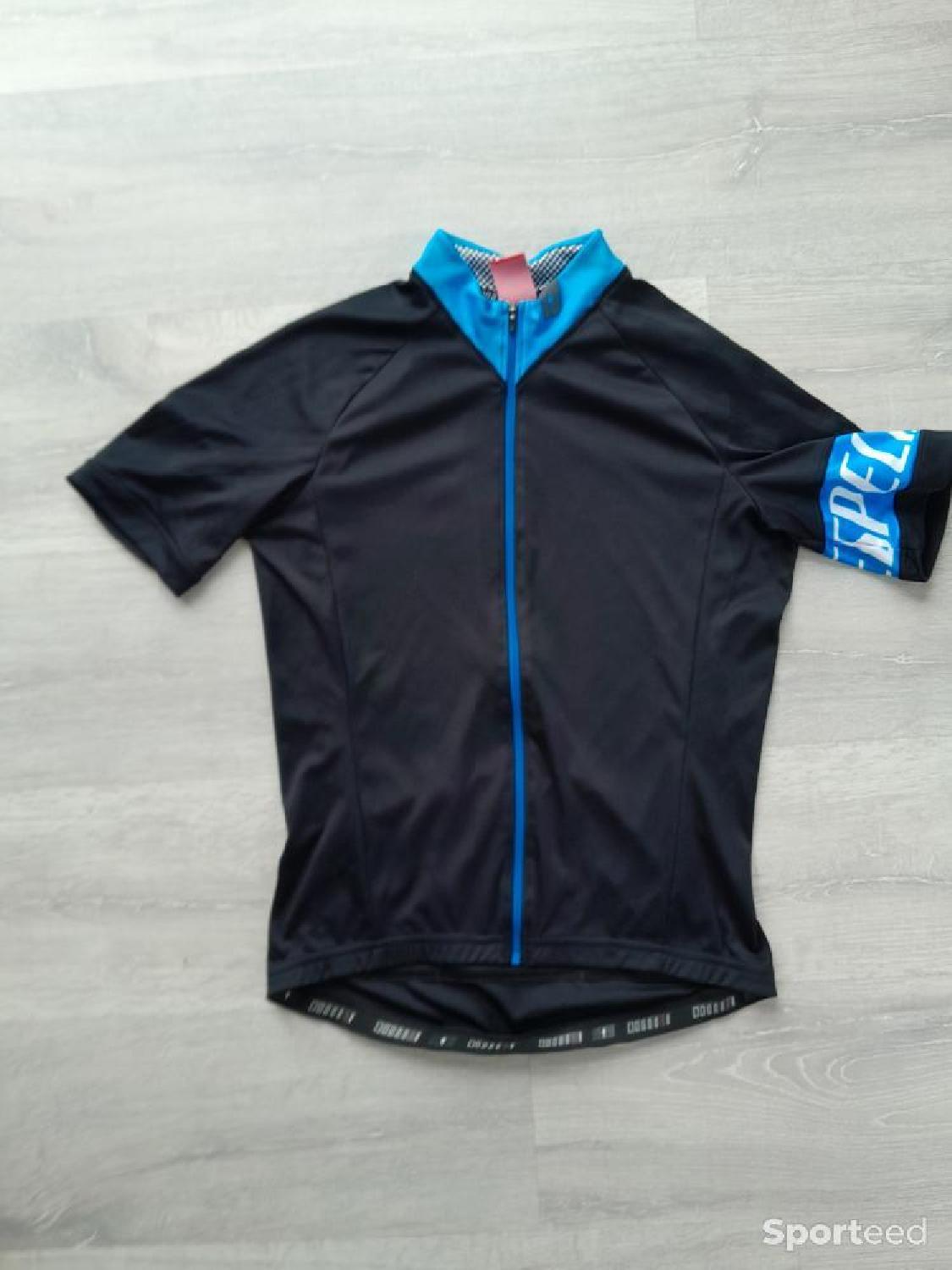 Maillot cyclisme Très bon état Specialized reconditionné disponible sur Sporteed