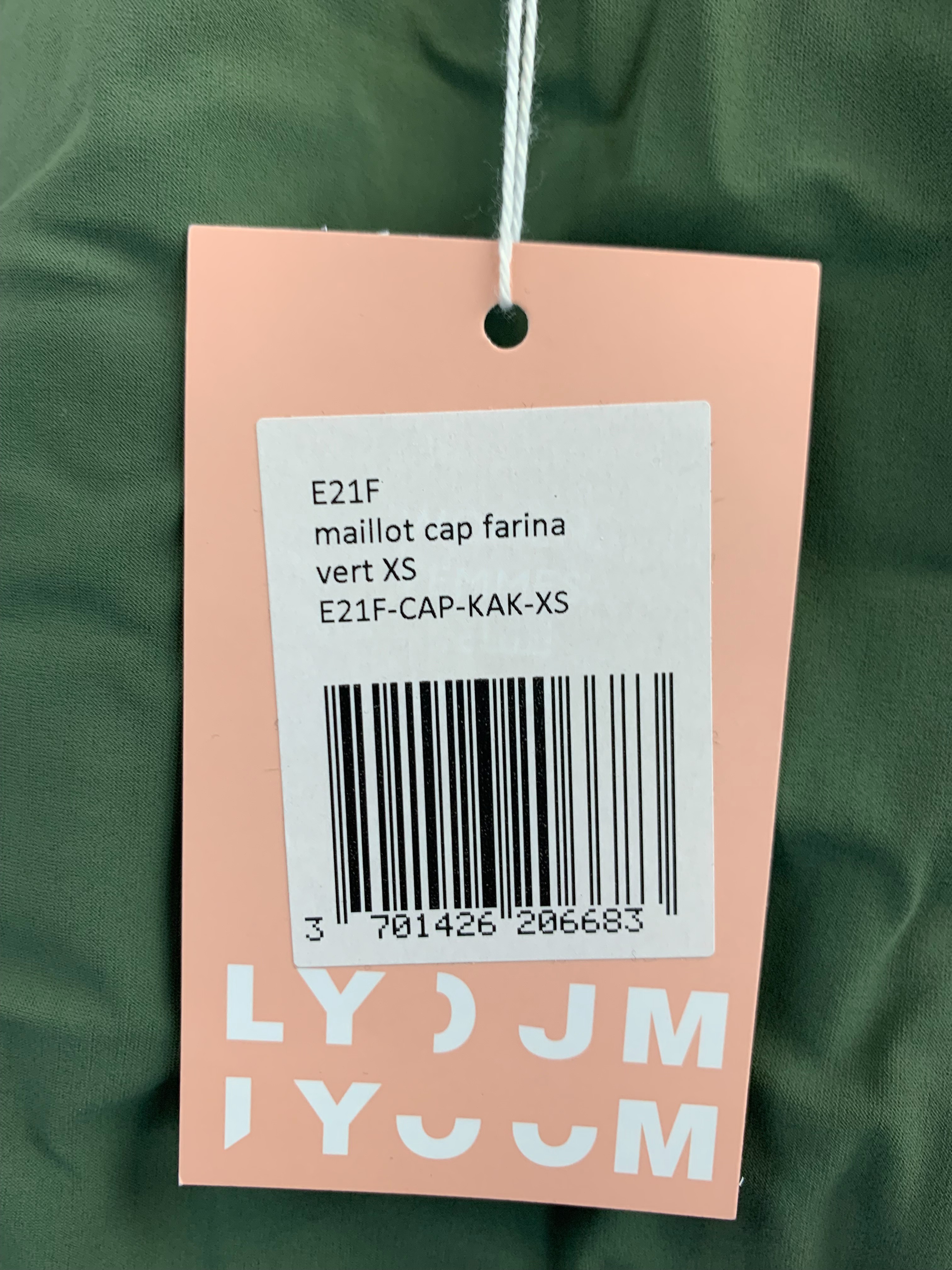 Voir photo 3 de MAILLOT DE BAIN 1 PIÈCE XS – GRAND DÉCOLLETÉ AU DOS VERT KAKI LYOUM MAILLOT DE BAIN 1 PIÈCE XS – GRAND DÉCOLLETÉ AU DOS VERT KAKI LYOUM Parfait état reconditionné photo 3