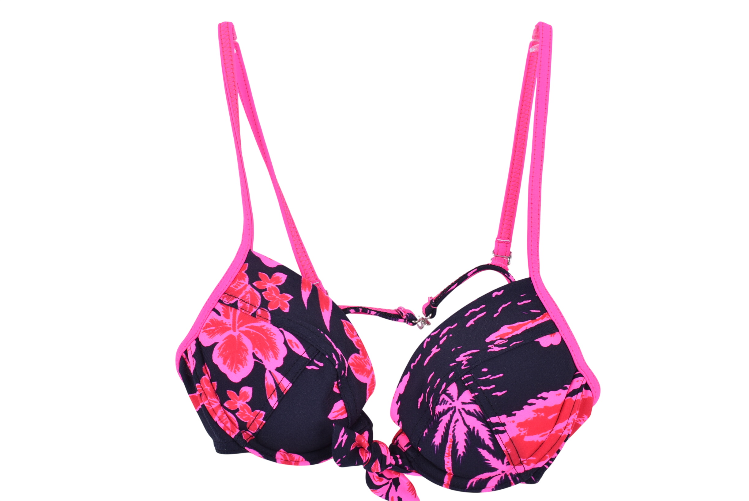 Acheter Maillot de bain - Lolita Angels - T1 Parfait état - 10,50 € Maillot de bain - Lolita Angels - T1 Parfait état reconditionné disponible sur Label Emmaüs