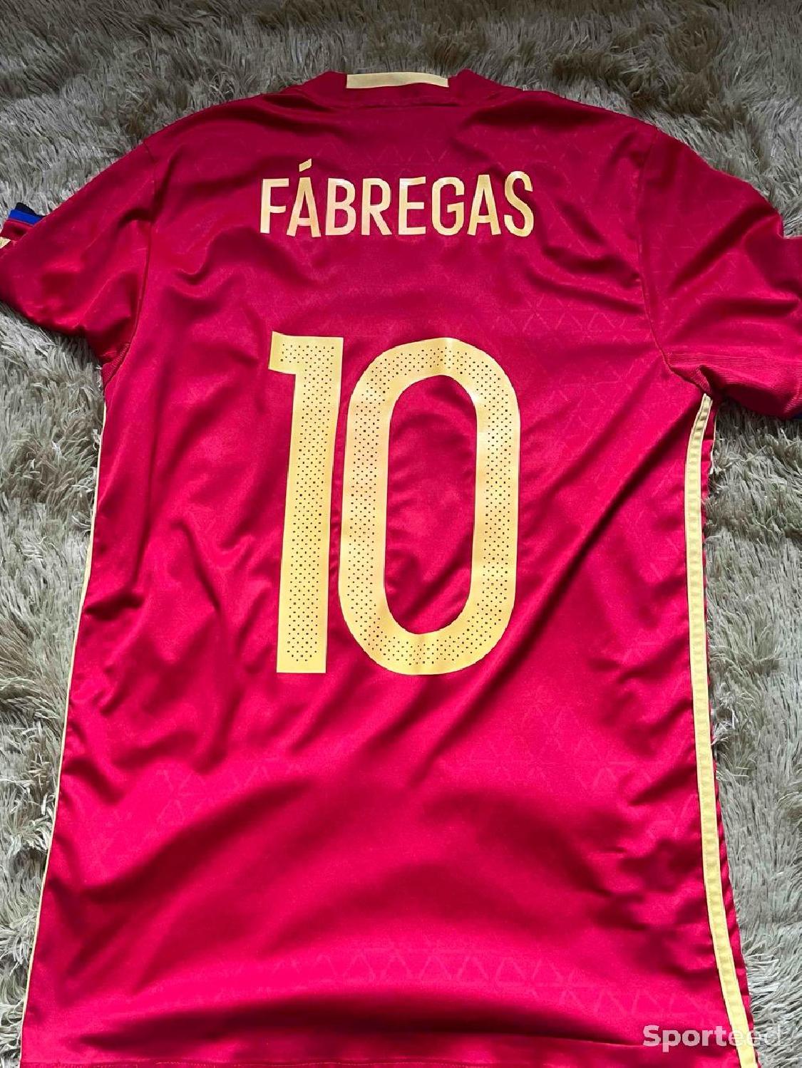 Maillot Fabregas Espagne football Très bon état reconditionné disponible sur Sporteed