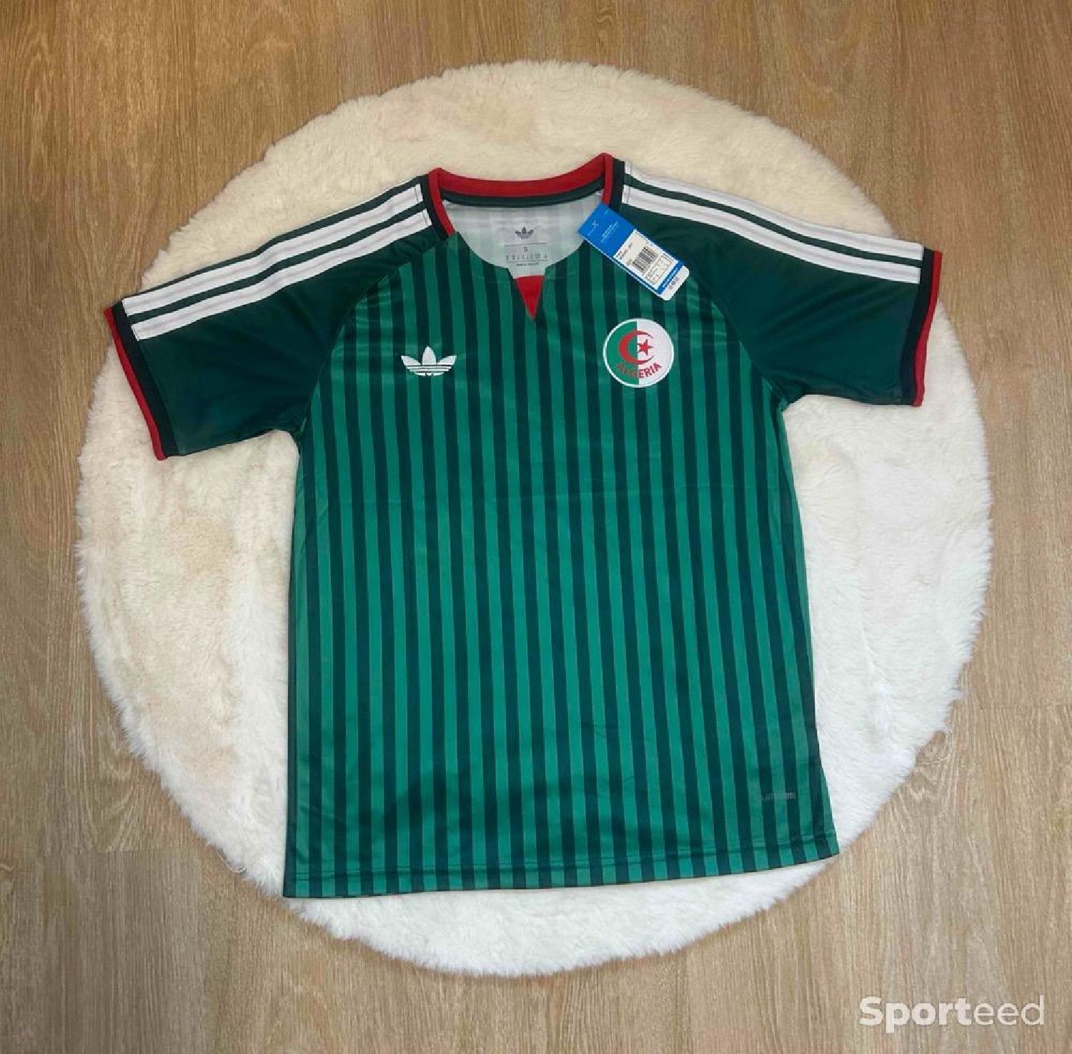 maillot foot algérie Comme neuf (c'est déjà la condition standard) - 20,00 € maillot foot algérie Comme neuf (c'est déjà la condition standard) Adidas reconditionné disponible sur Sporteed