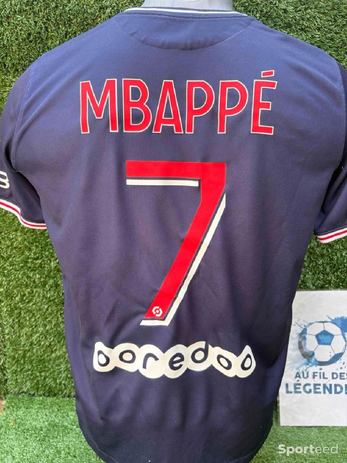 Maillot Mbappé PSG Très bon état reconditionné disponible sur Sporteed
