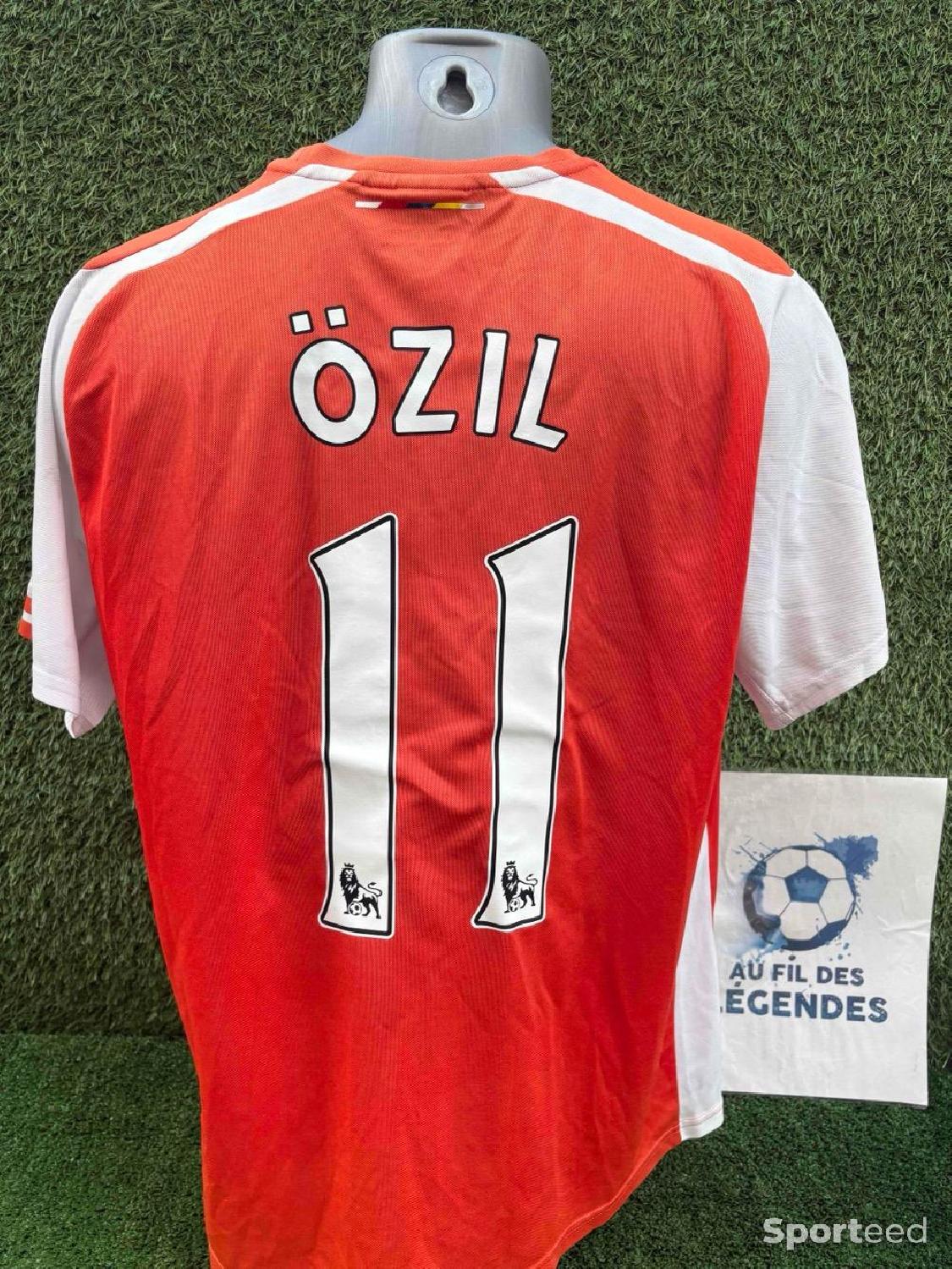 Maillot Ozil arsenal Très bon état Puma reconditionné disponible sur Sporteed | Dero