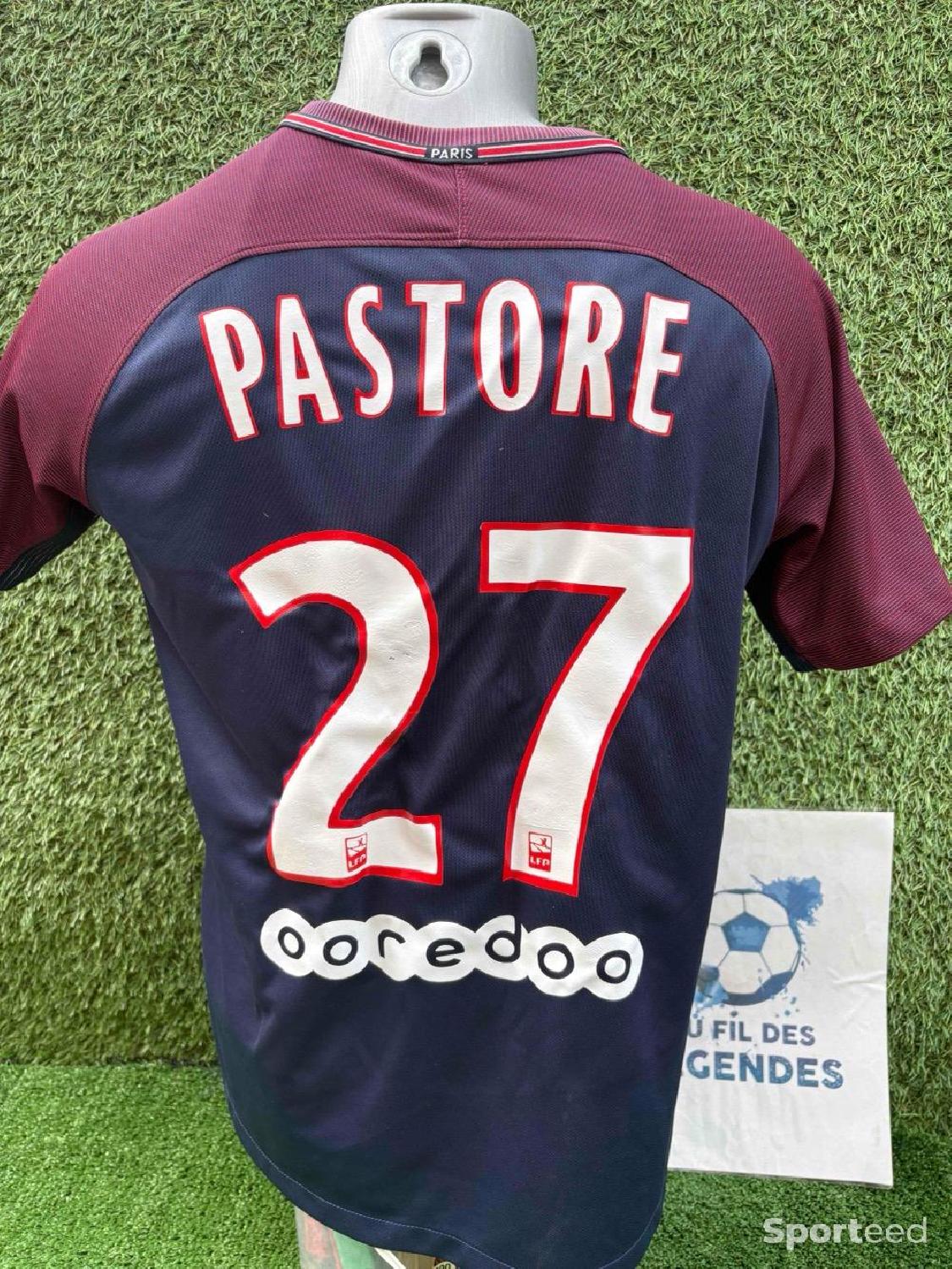 Maillot Pastore PSG Très bon état Nike reconditionné disponible sur Sporteed | Dero