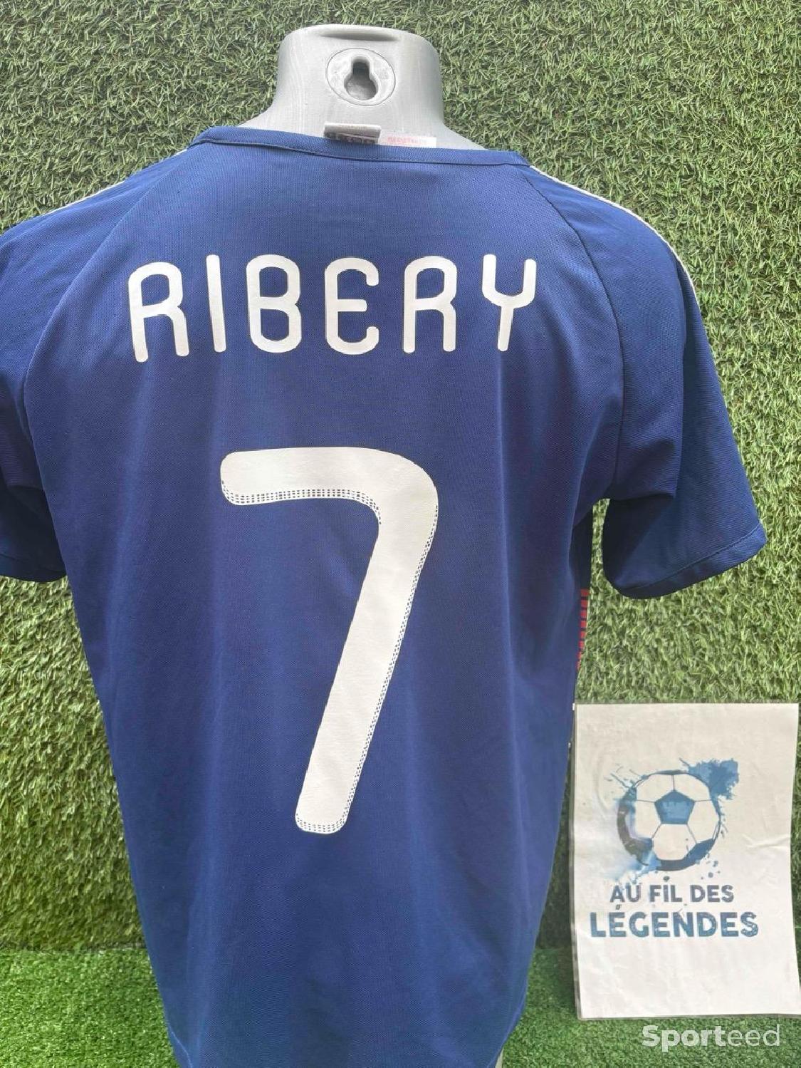 Maillot Ribéry équipe de France Très bon état Adidas reconditionné disponible sur Sporteed | Dero