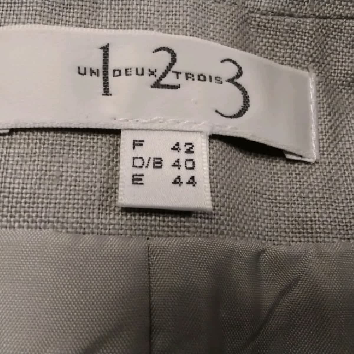 Voir photo 5 de Maison 123 - veste en synthétique - taille 42 Maison 123 - veste en synthétique - taille 42 Très bon état reconditionné photo 5